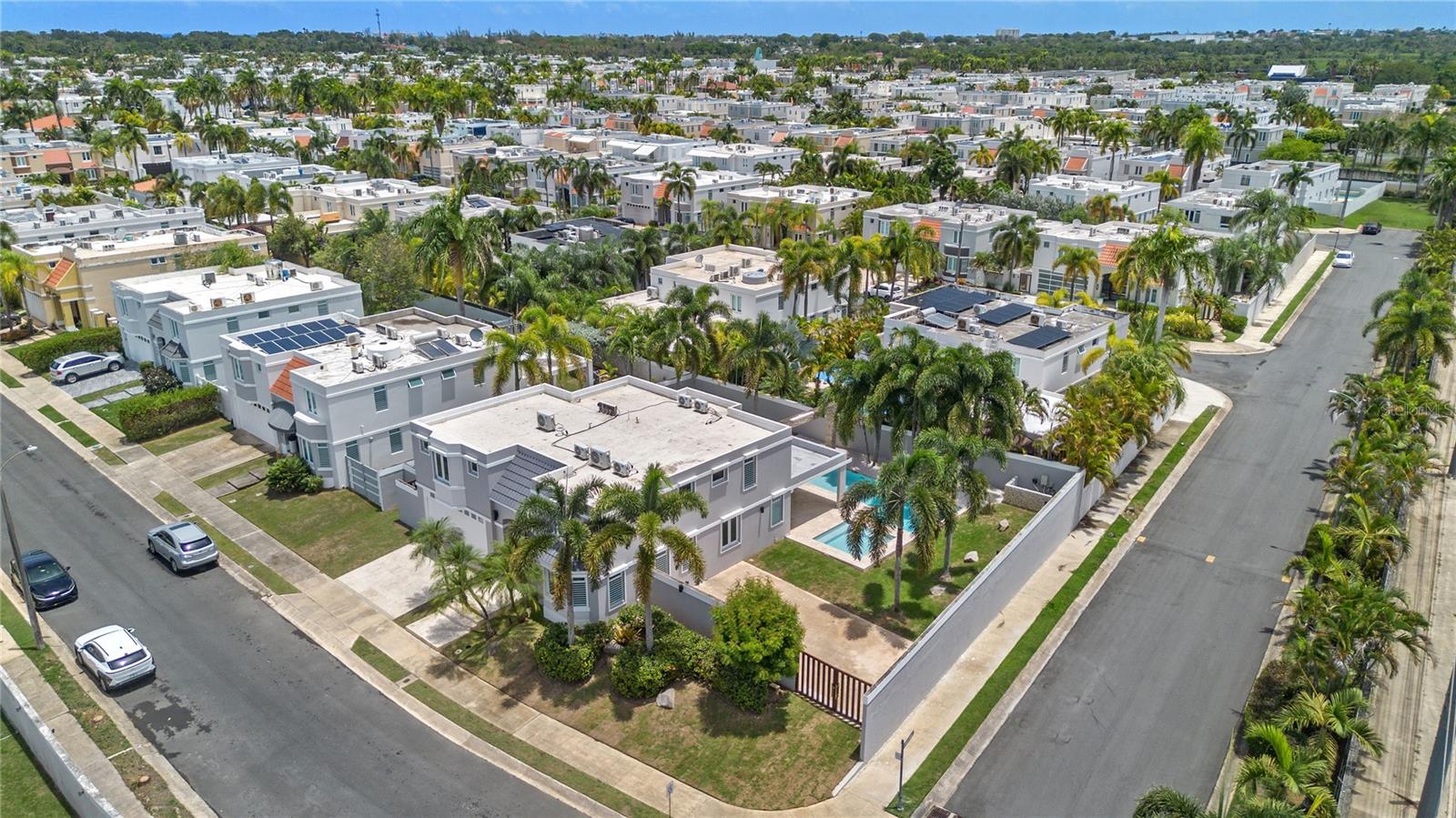 PASEO LOS CORALES 1 - Residential