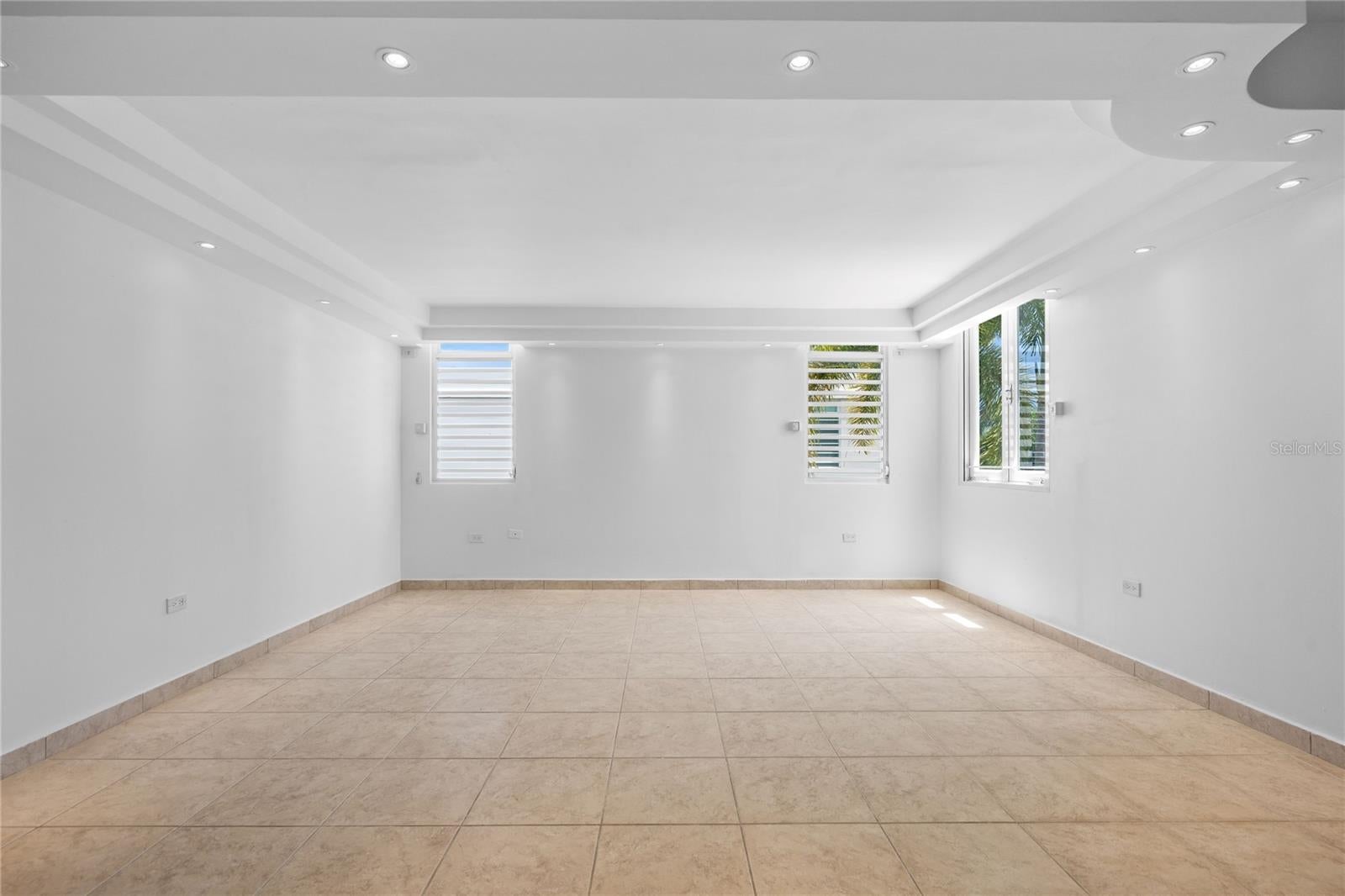 PASEO LOS CORALES 1 - Residential