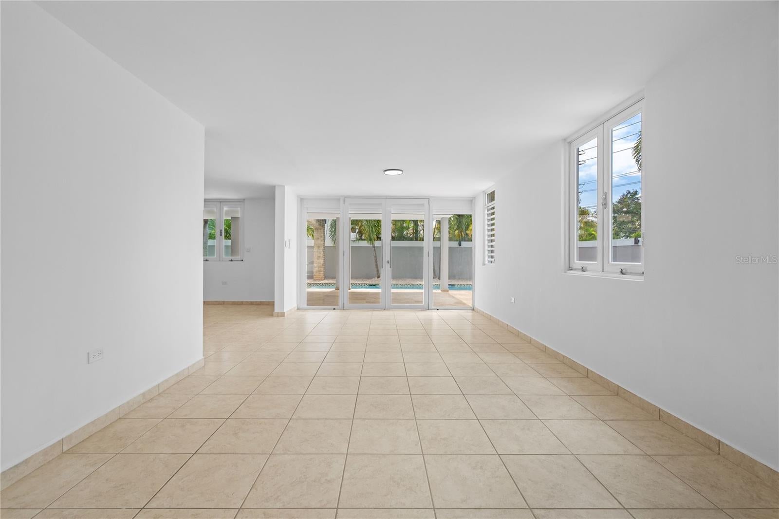 PASEO LOS CORALES 1 - Residential