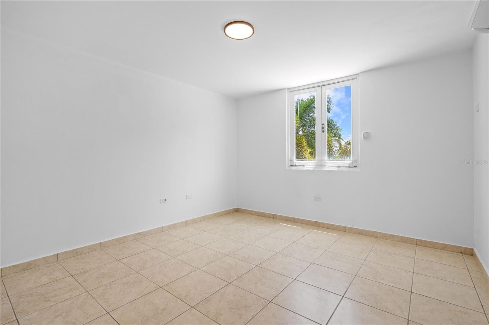 PASEO LOS CORALES 1 - Residential