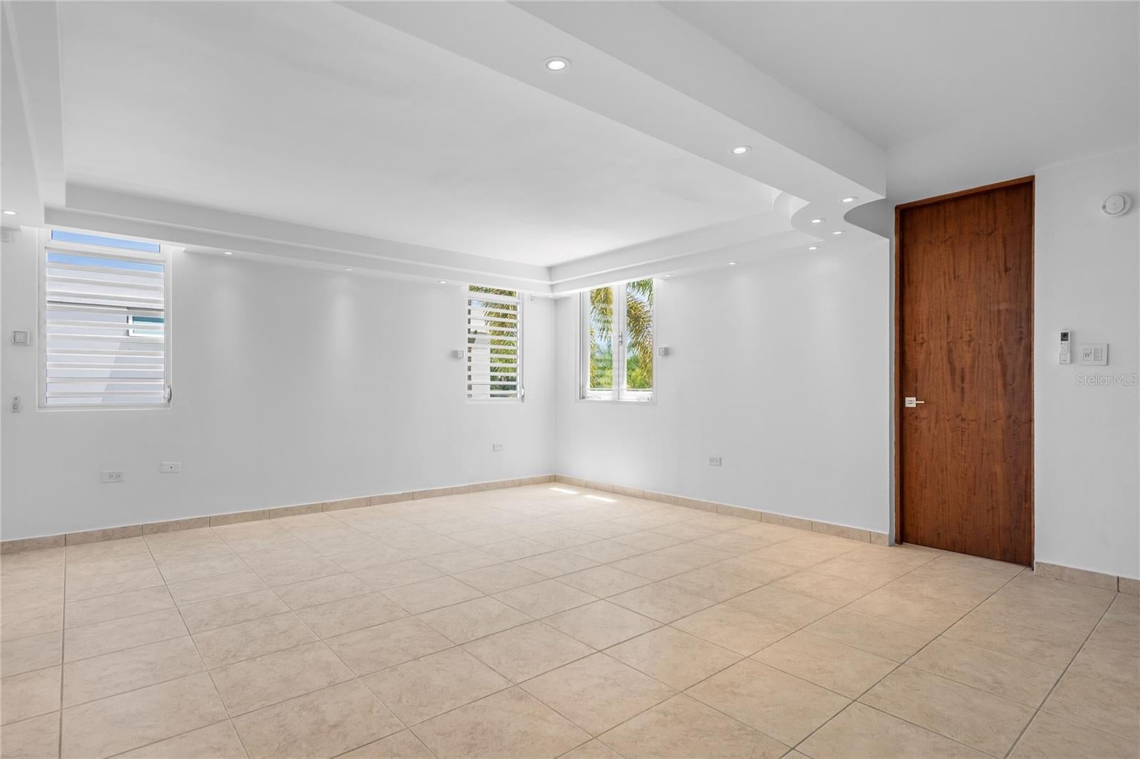 PASEO LOS CORALES 1 - Residential