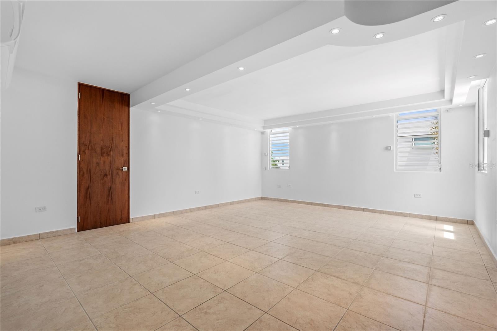 PASEO LOS CORALES 1 - Residential
