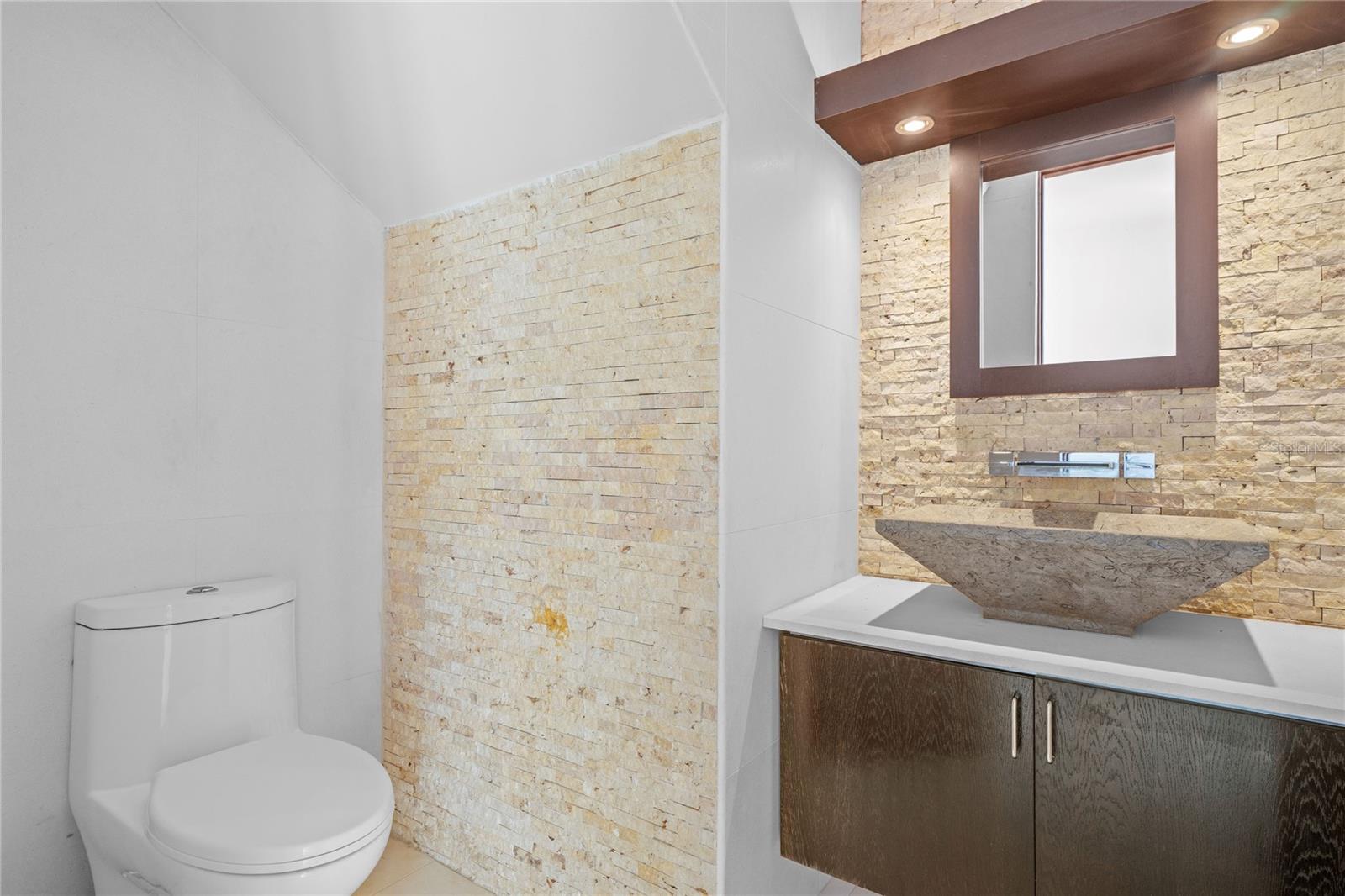 PASEO LOS CORALES 1 - Residential