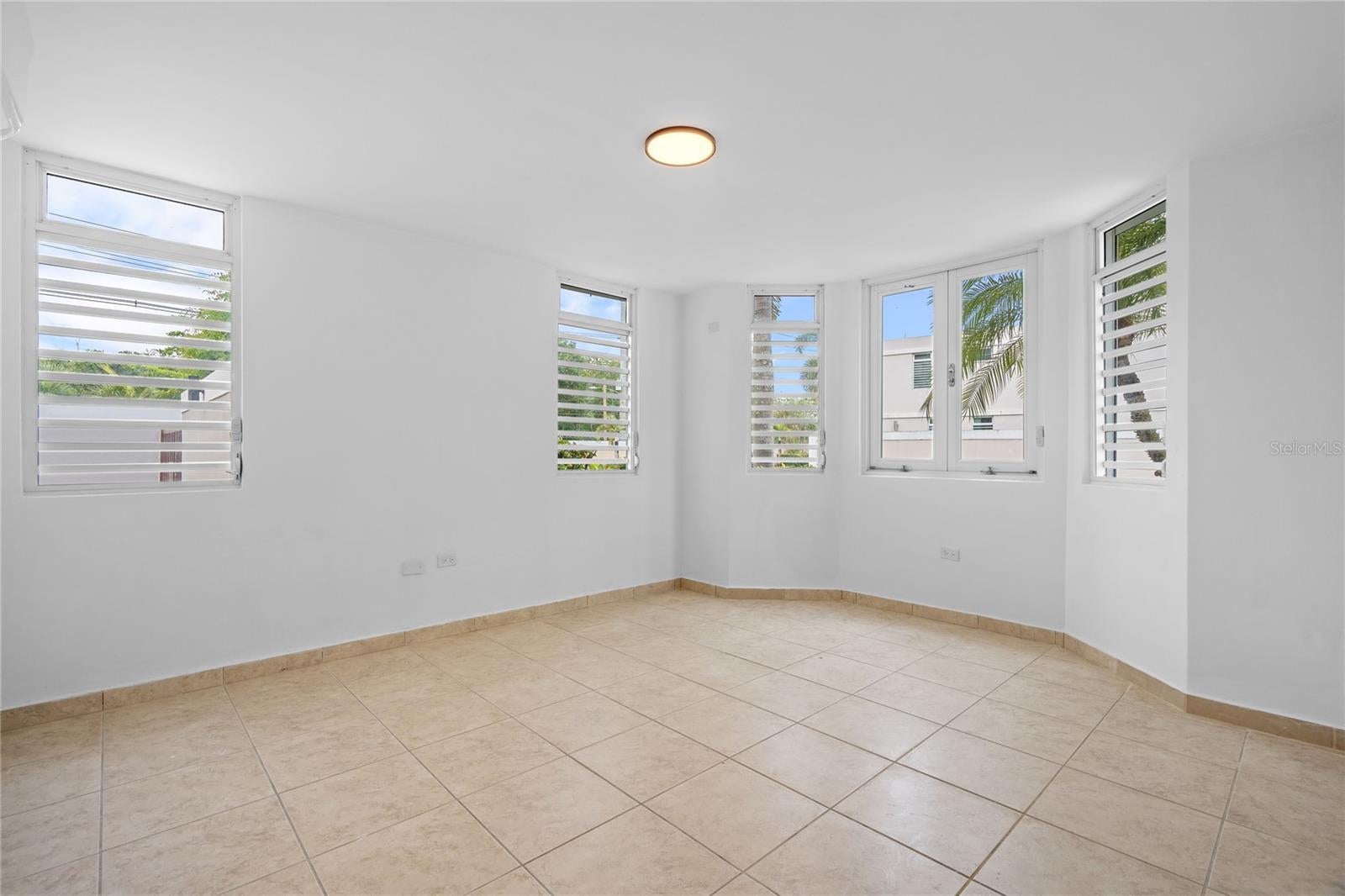 PASEO LOS CORALES 1 - Residential