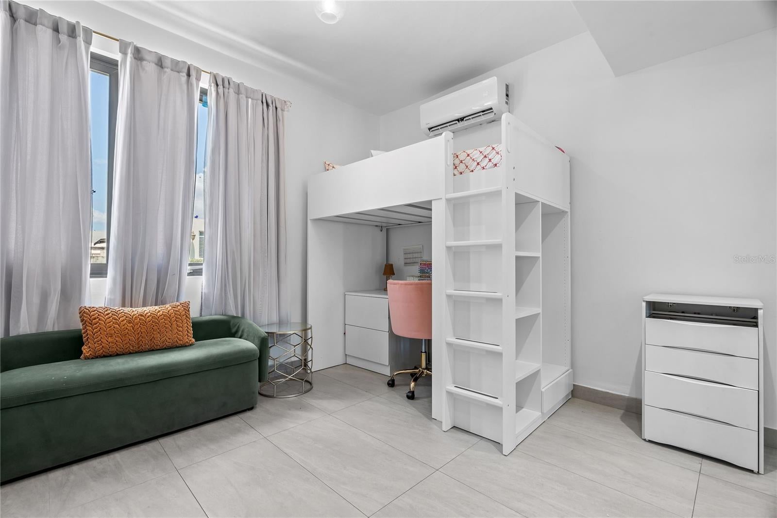 DORADO DEL MAR - Residential