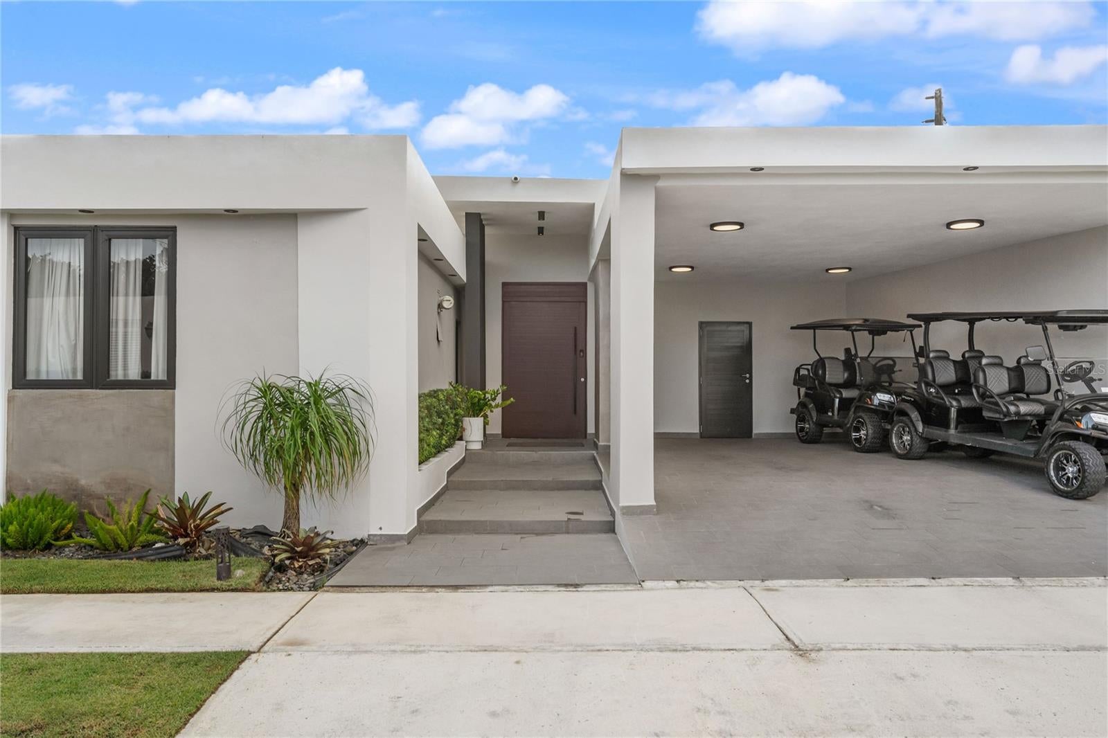 DORADO DEL MAR - Residential