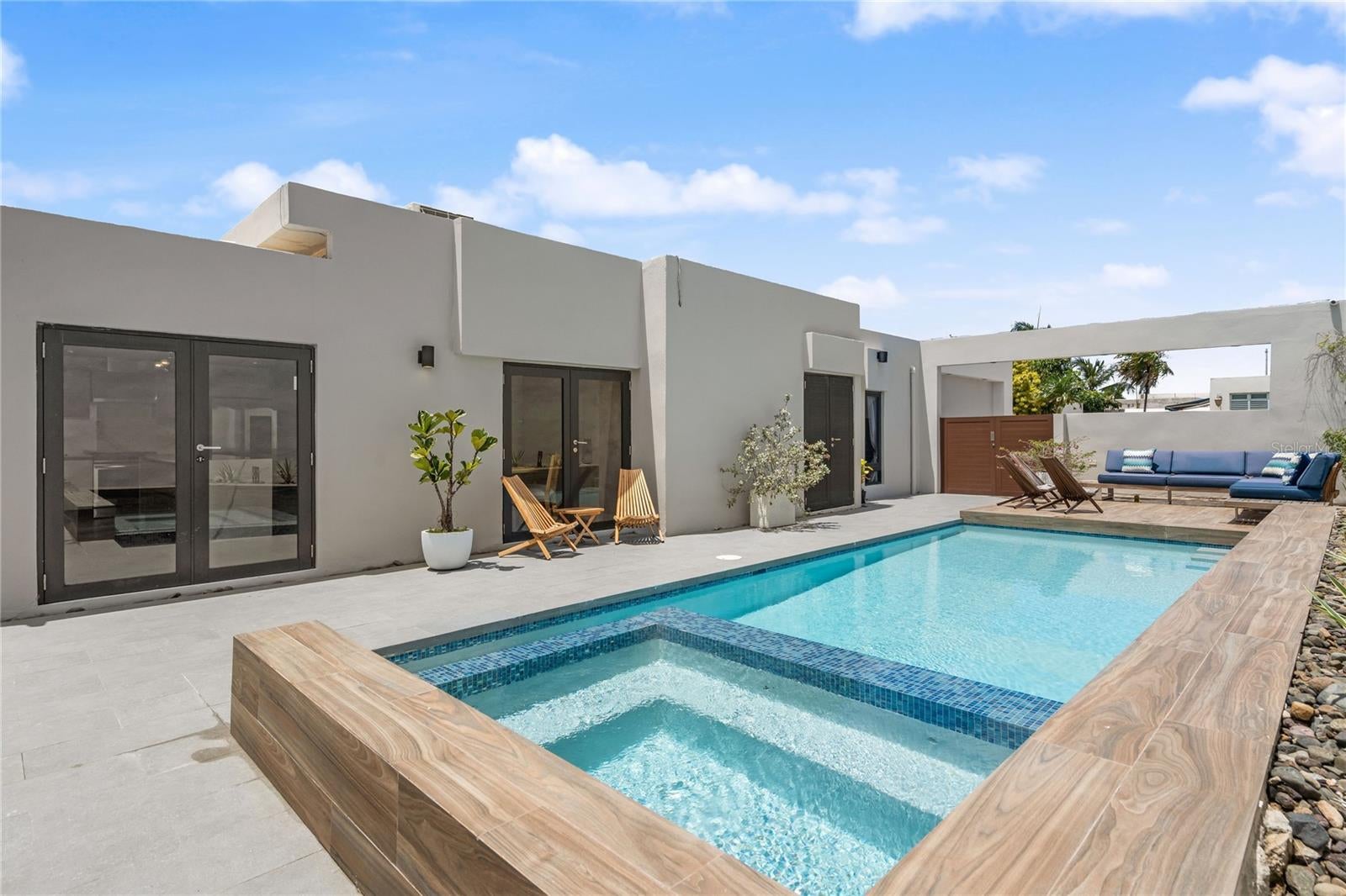 DORADO DEL MAR - Residential