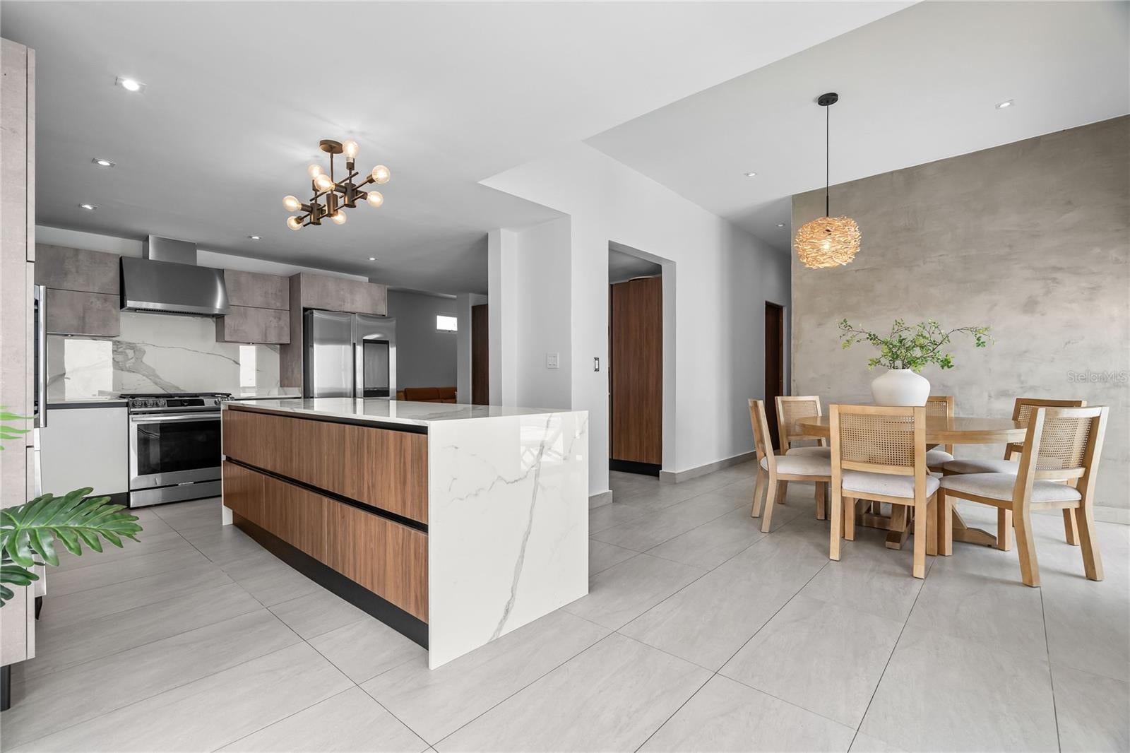 DORADO DEL MAR - Residential
