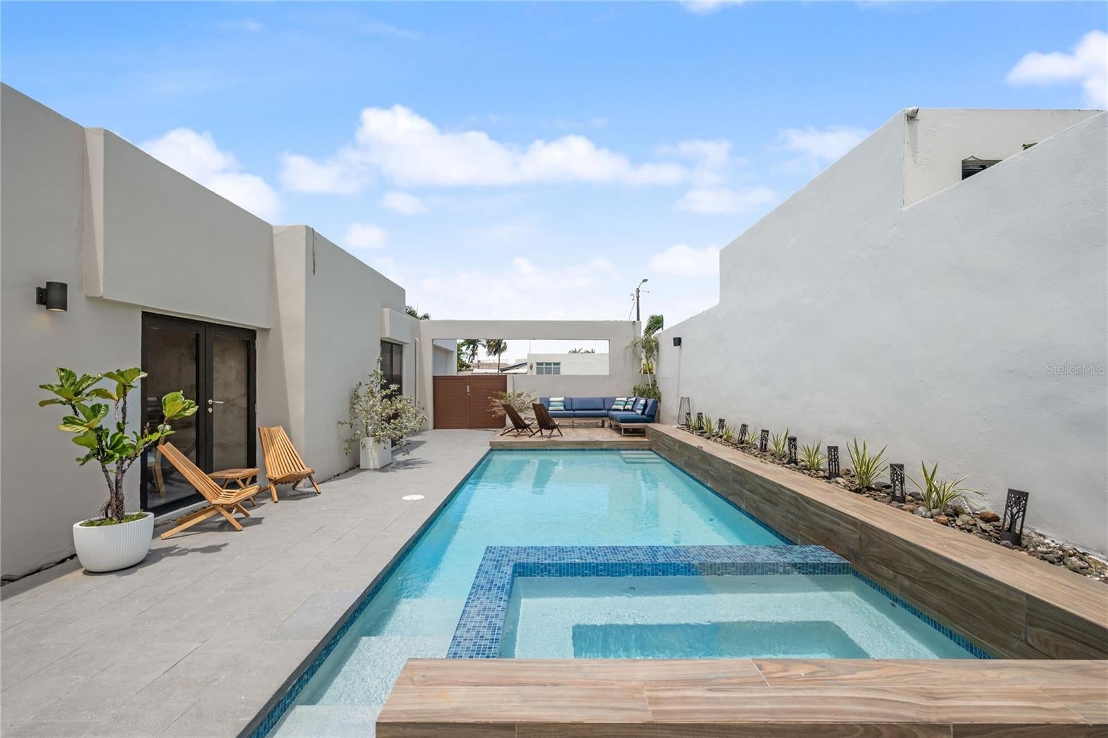 DORADO DEL MAR - Residential