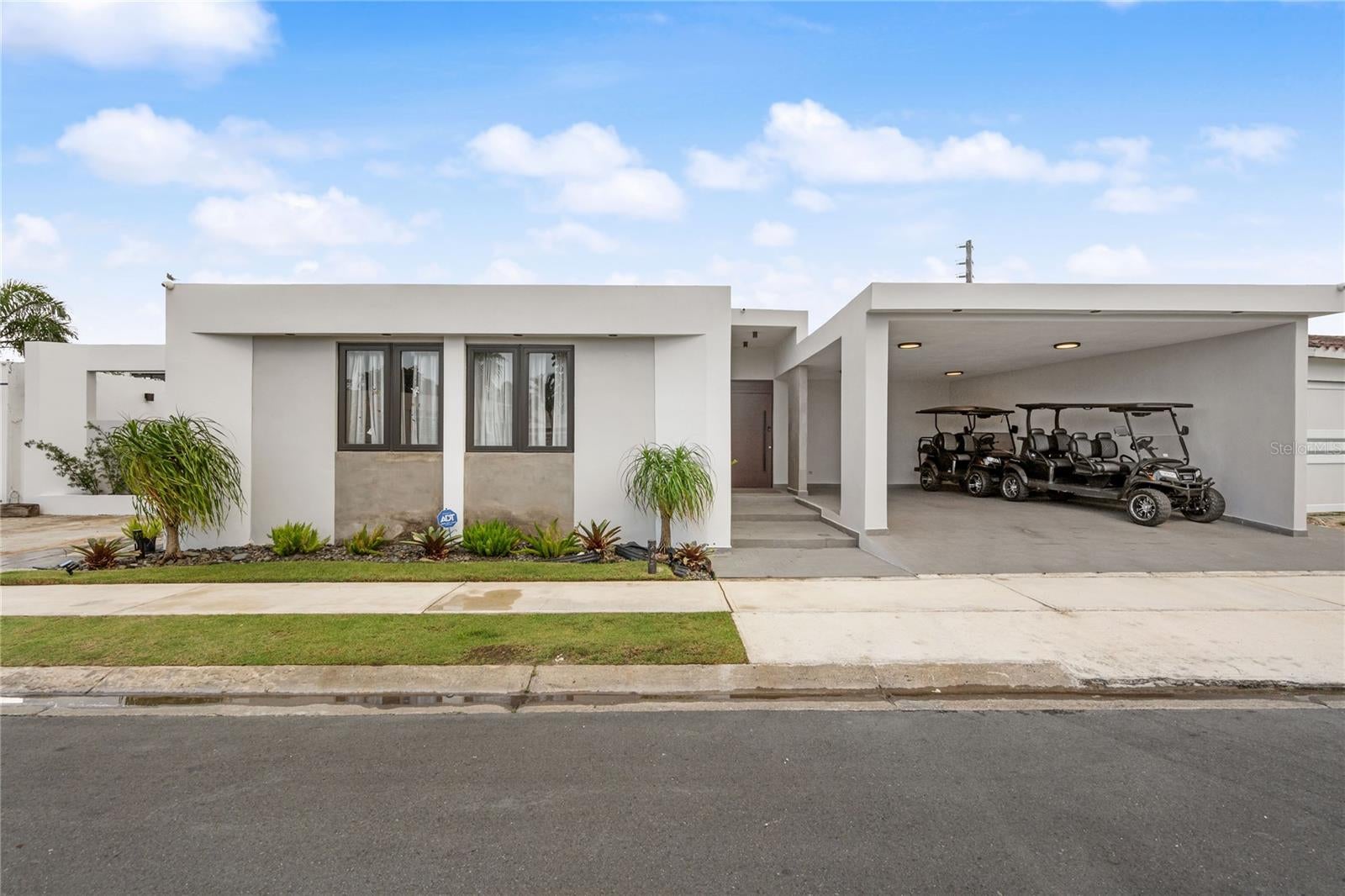 DORADO DEL MAR - Residential