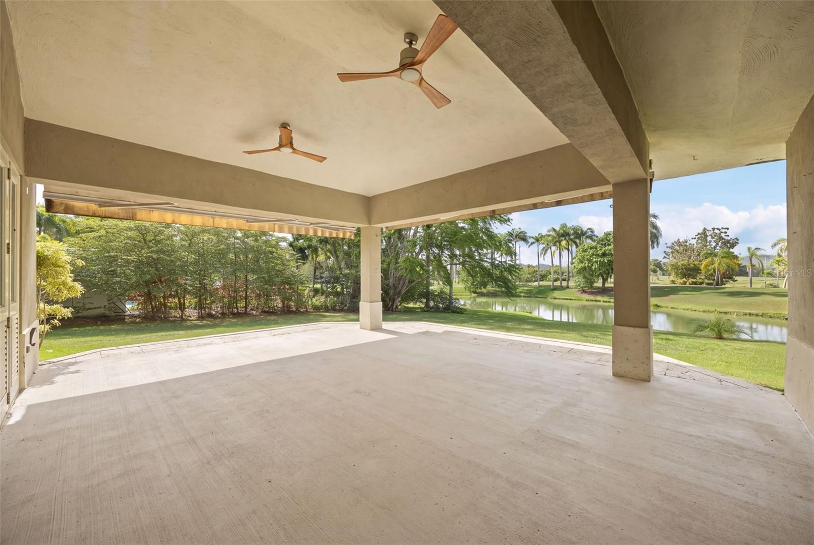 DORADO BEACH EAST - Residential