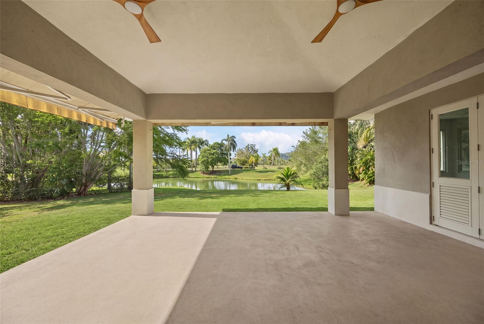 DORADO BEACH EAST - Residential