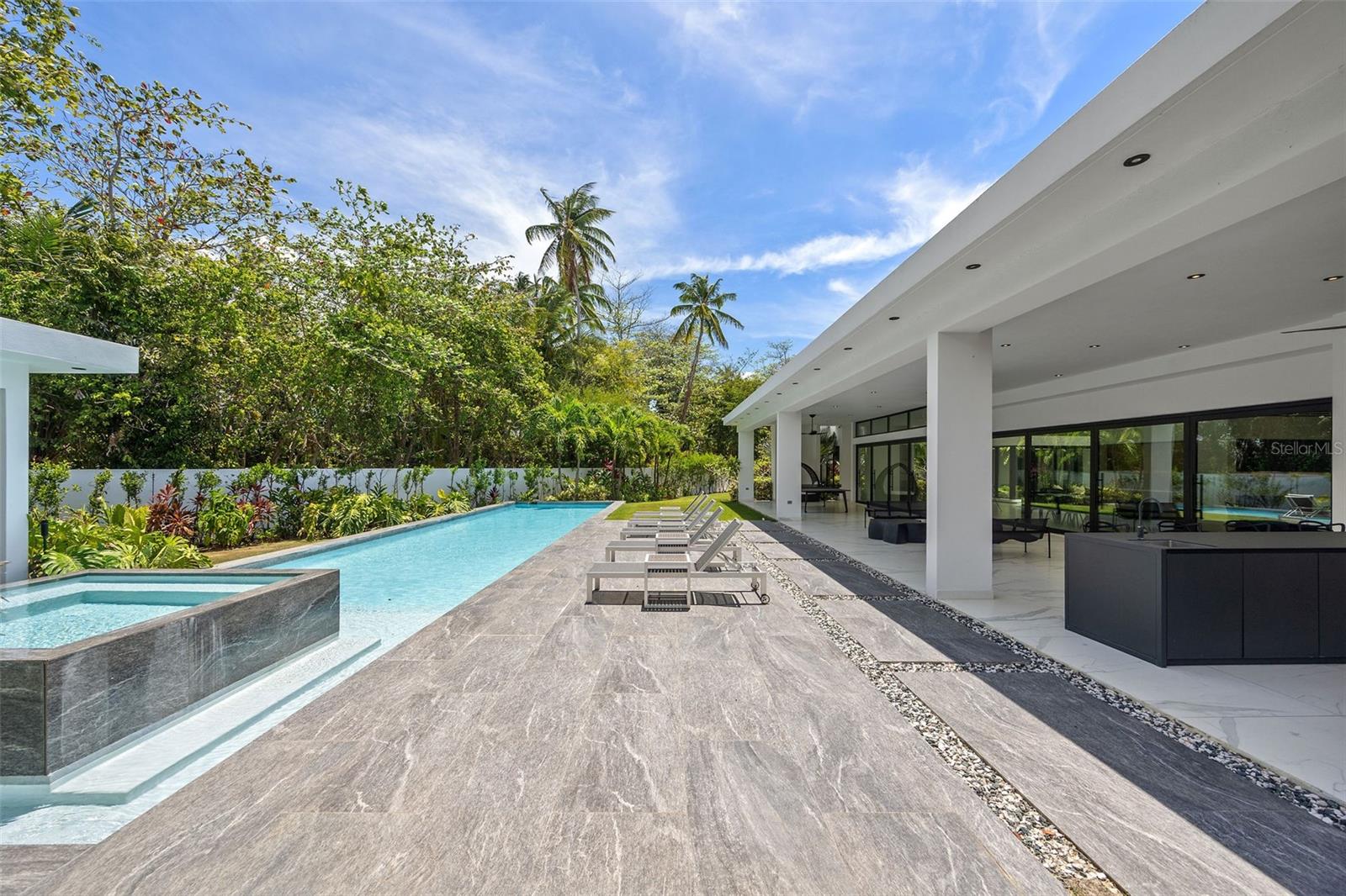 DORADO BEACH ESTATES - Residential