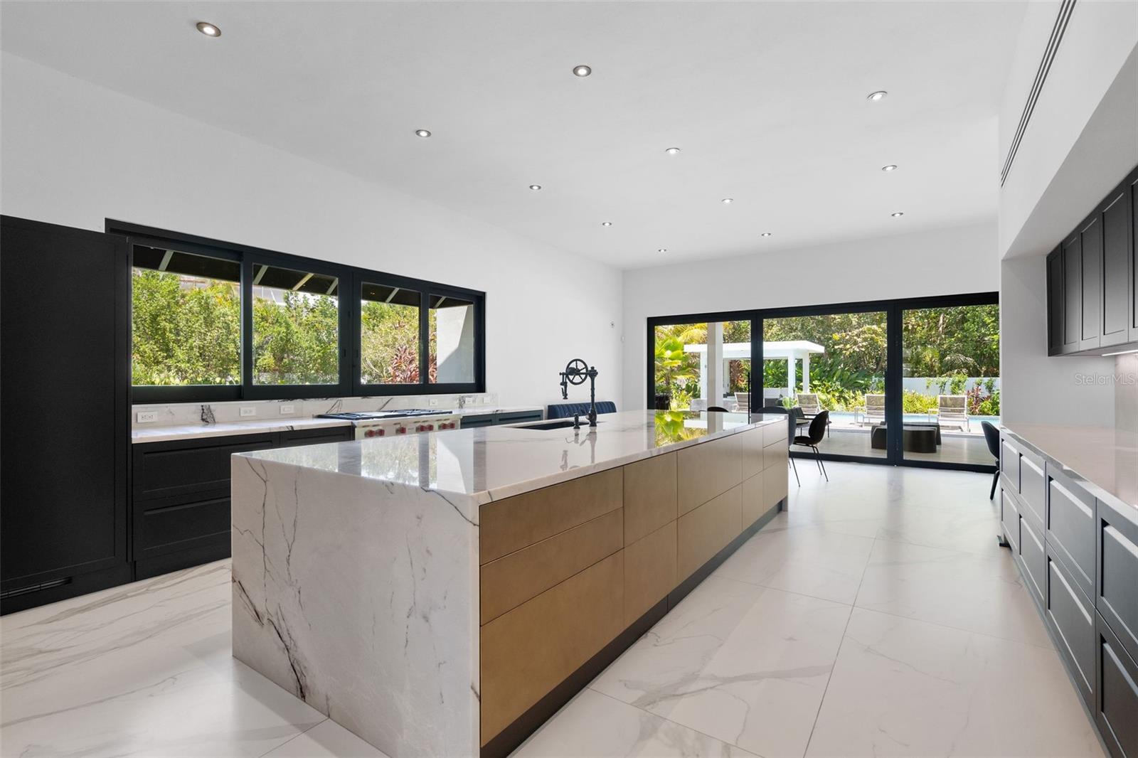 DORADO BEACH ESTATES - Residential