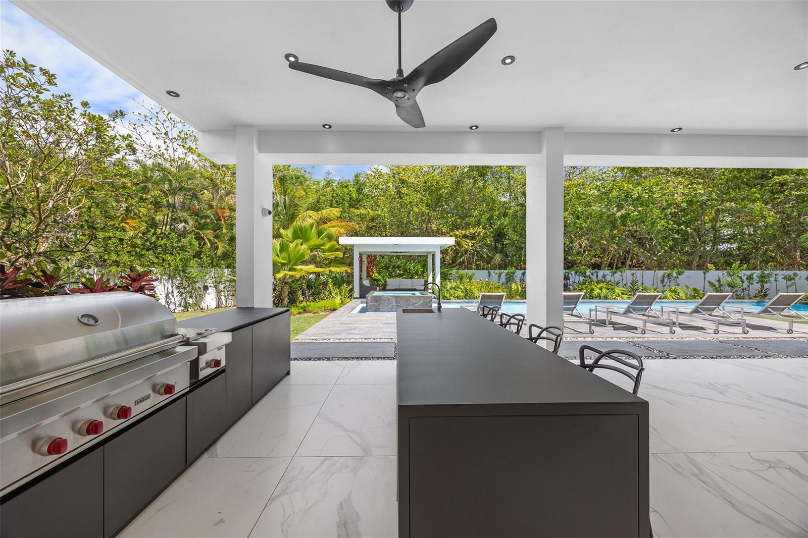 DORADO BEACH ESTATES - Residential