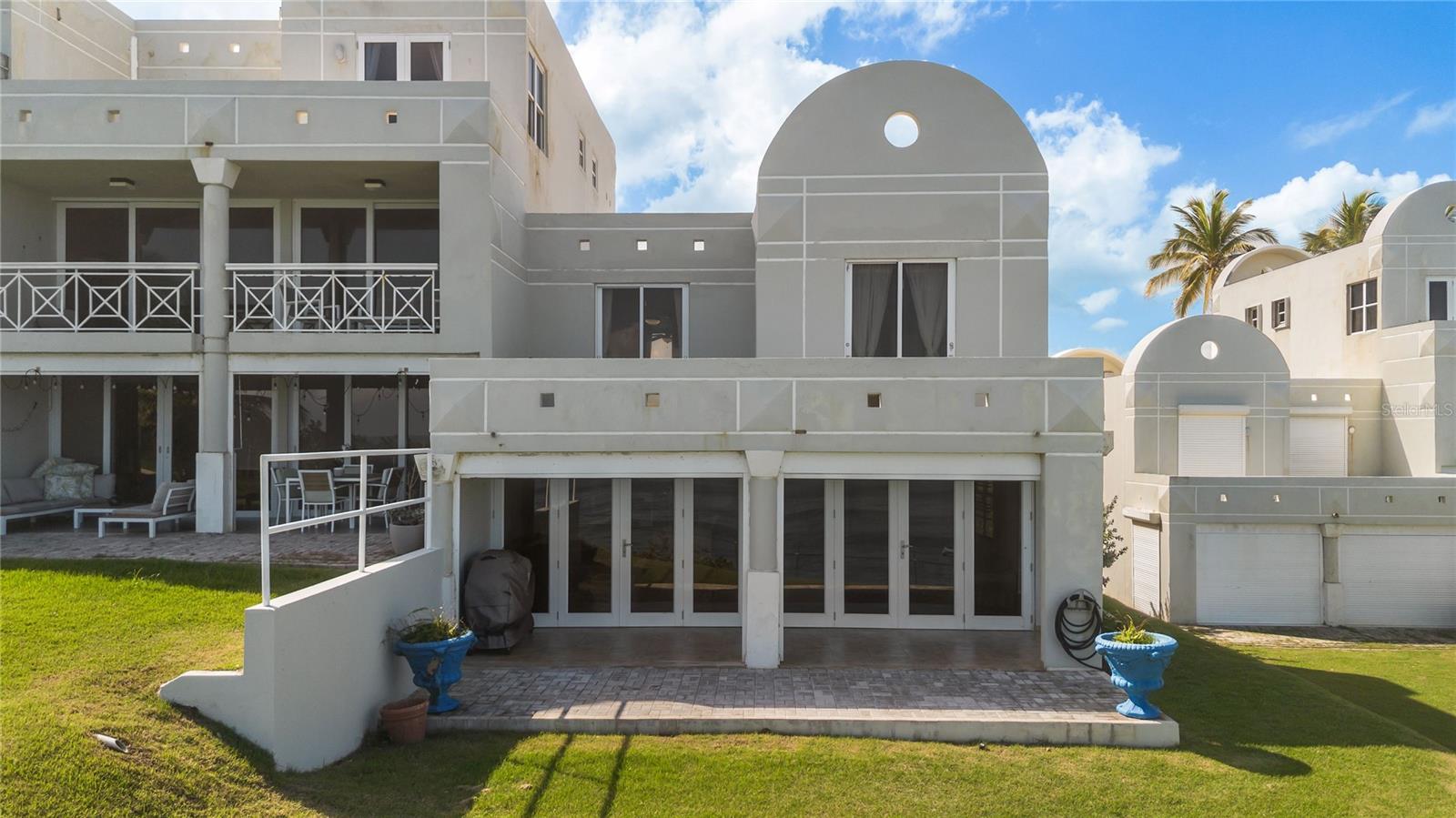 CONDOMINIO COSTA DORADA - Residential