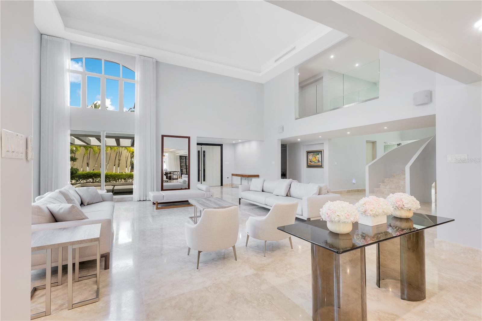 URB. DORADO BEACH EAST - Residential