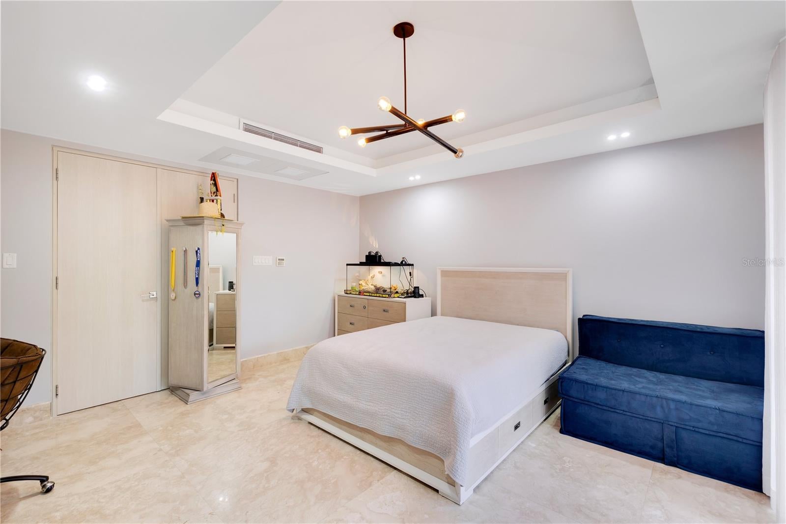 URB. DORADO BEACH EAST - Residential