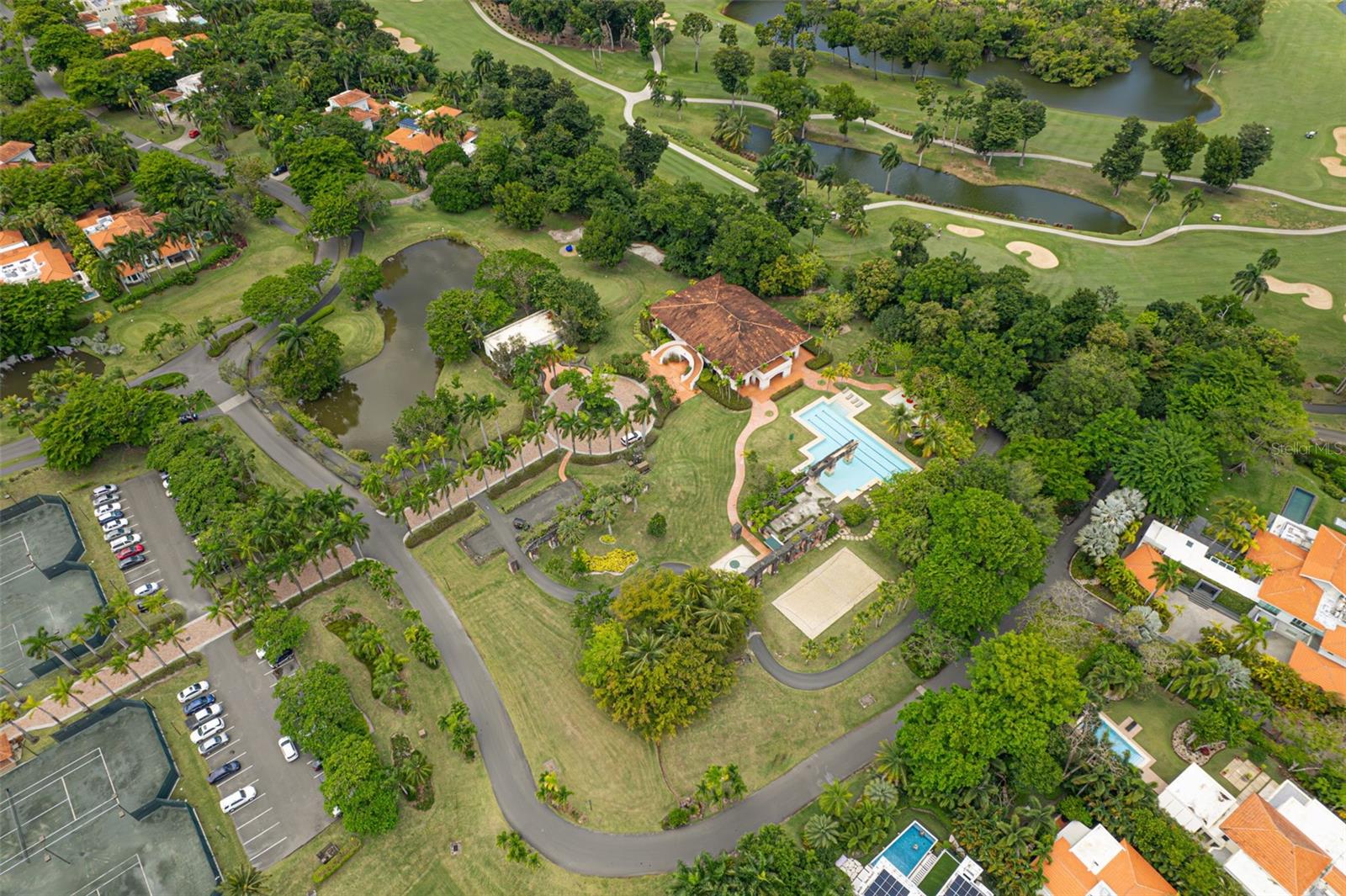 DORADO BEACH EAST - Residential