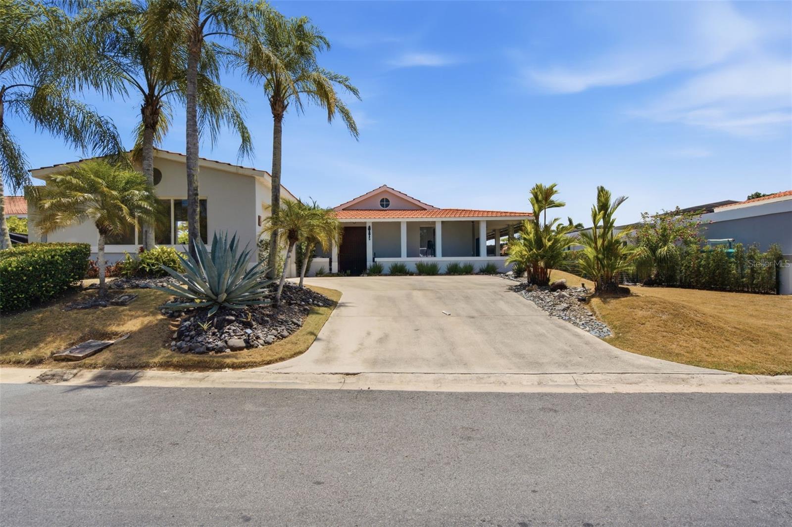 SABANERA DORADO - Residential