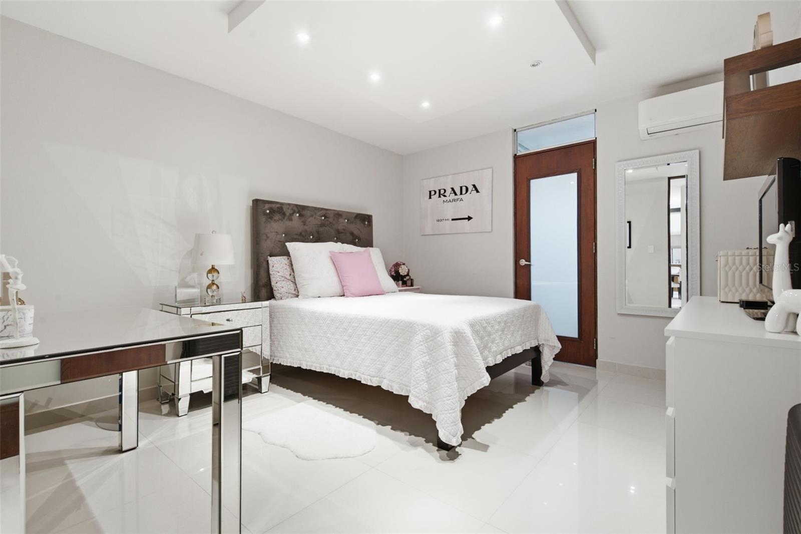SABANERA DORADO - Residential