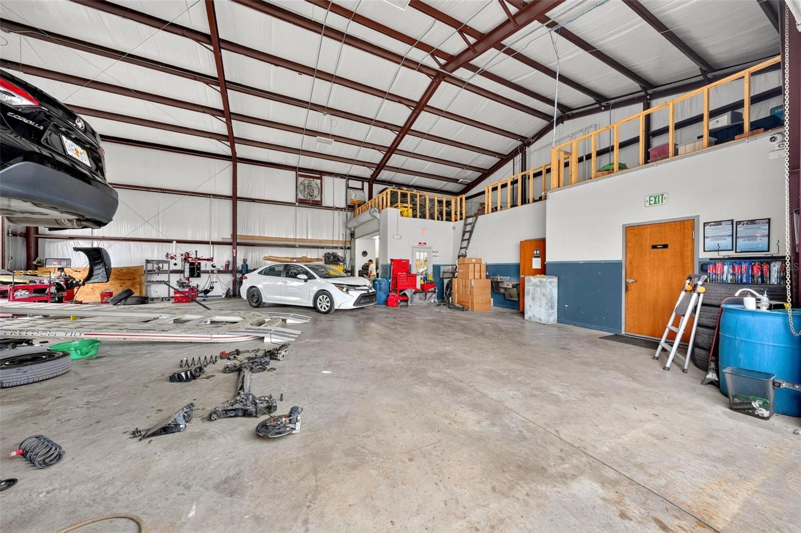 WEISSINGER - Commercial Sale