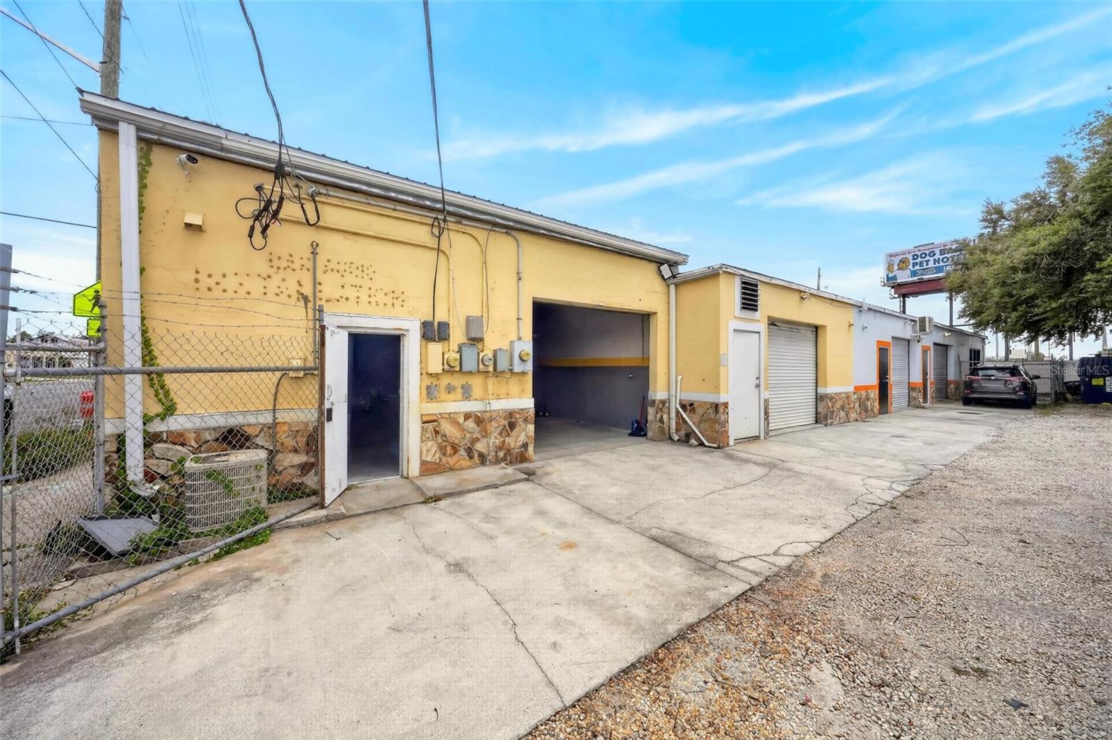 WEISSINGER - Commercial Sale