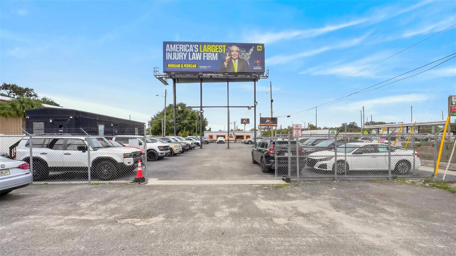 WEISSINGER - Commercial Sale
