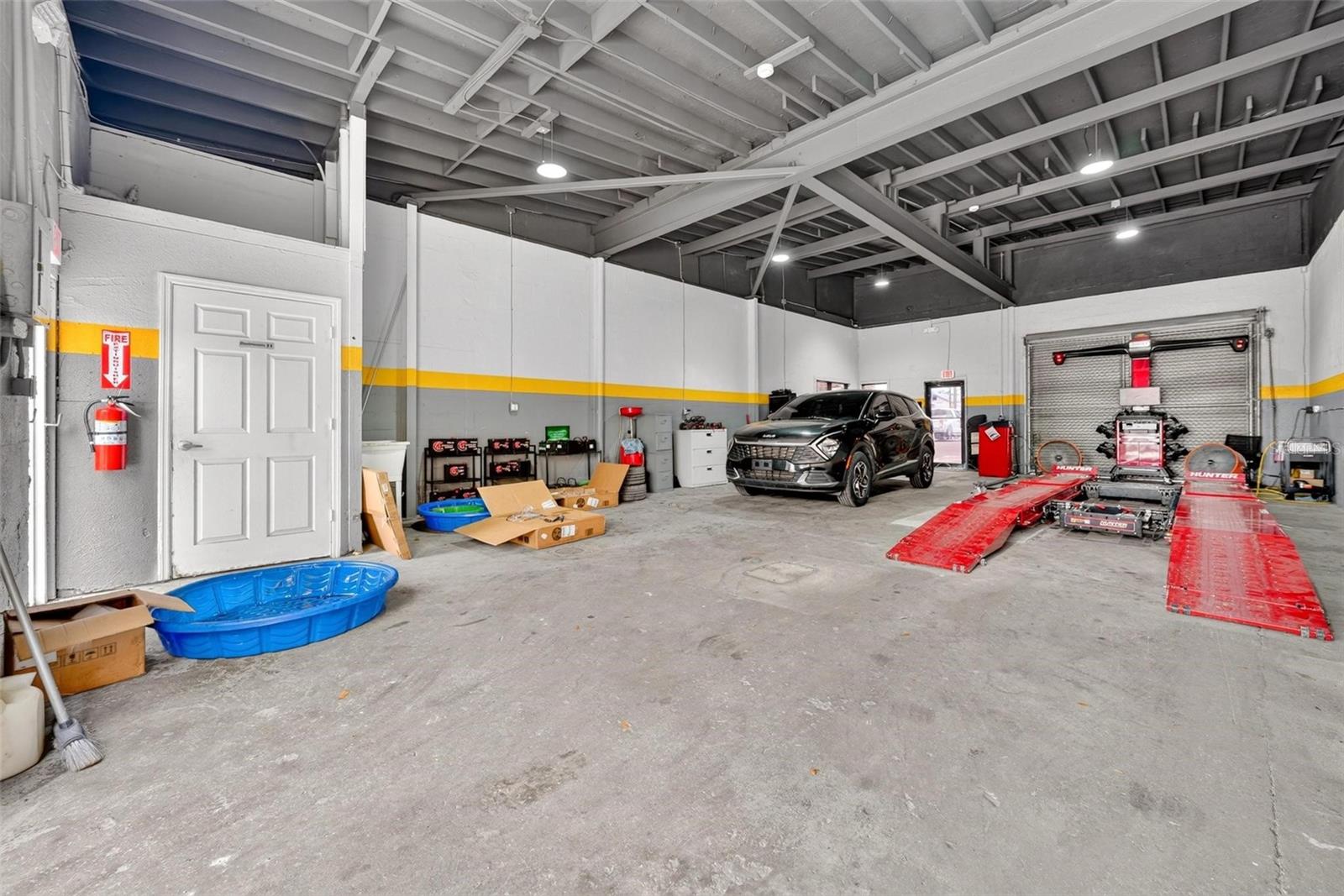 WEISSINGER - Commercial Sale