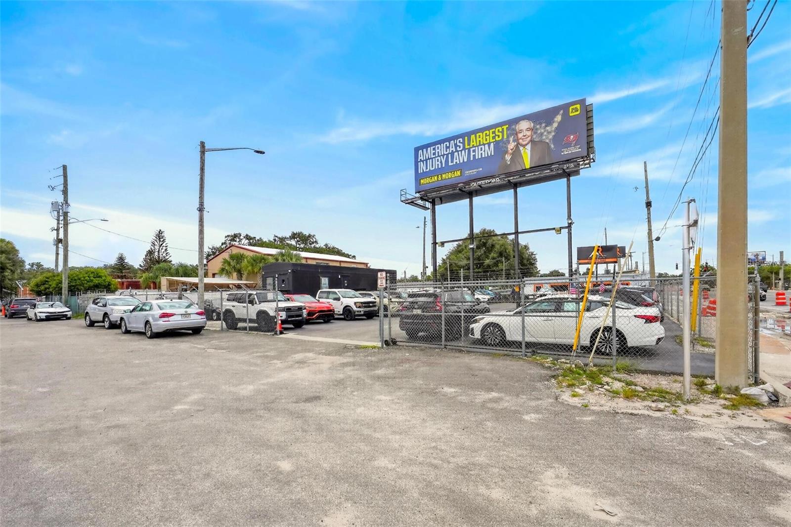WEISSINGER - Commercial Sale