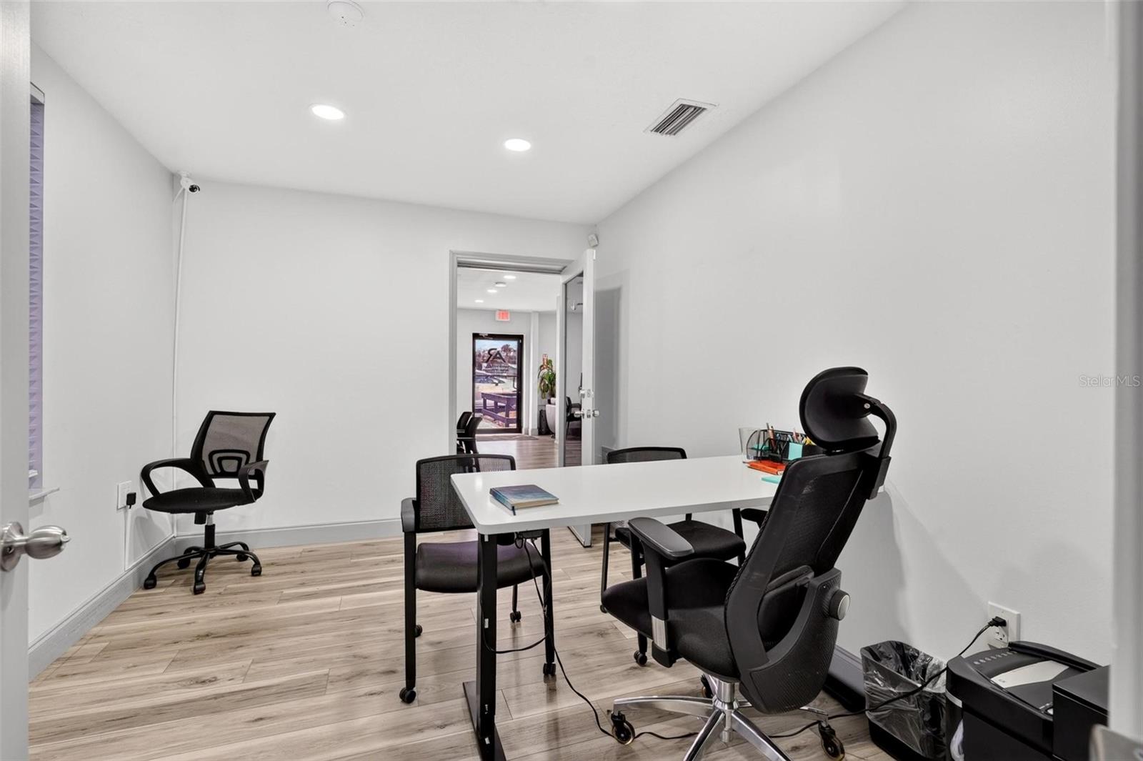 WEISSINGER - Commercial Sale