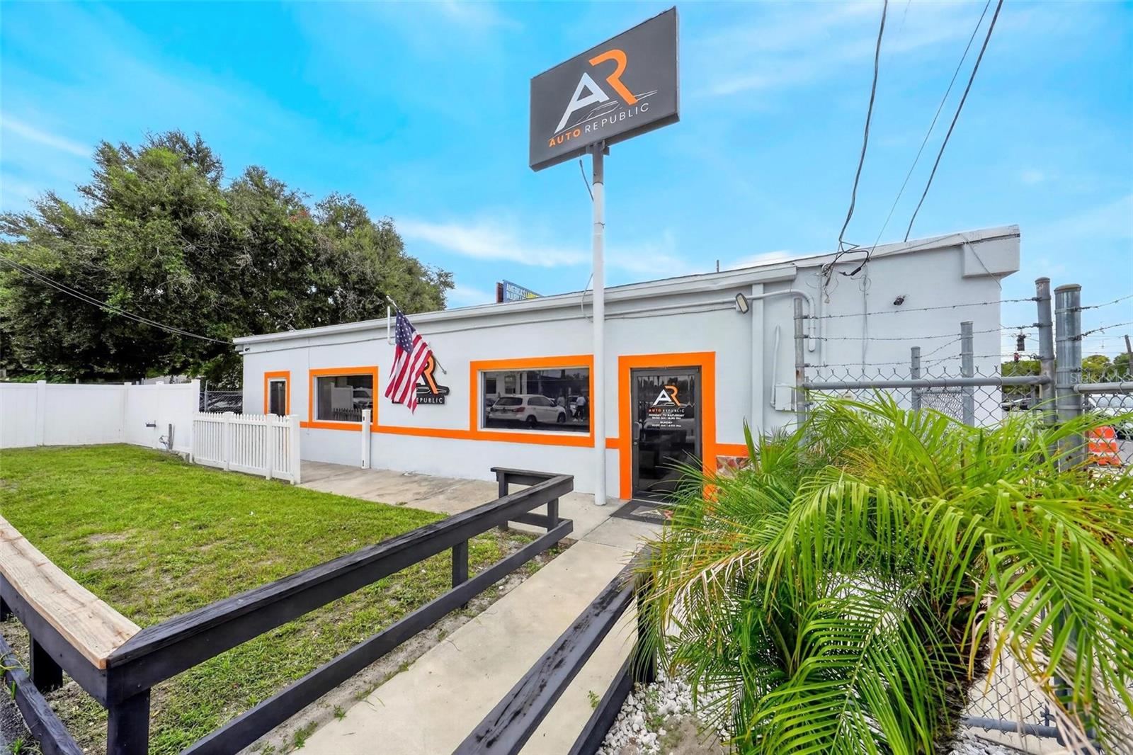 WEISSINGER - Commercial Sale