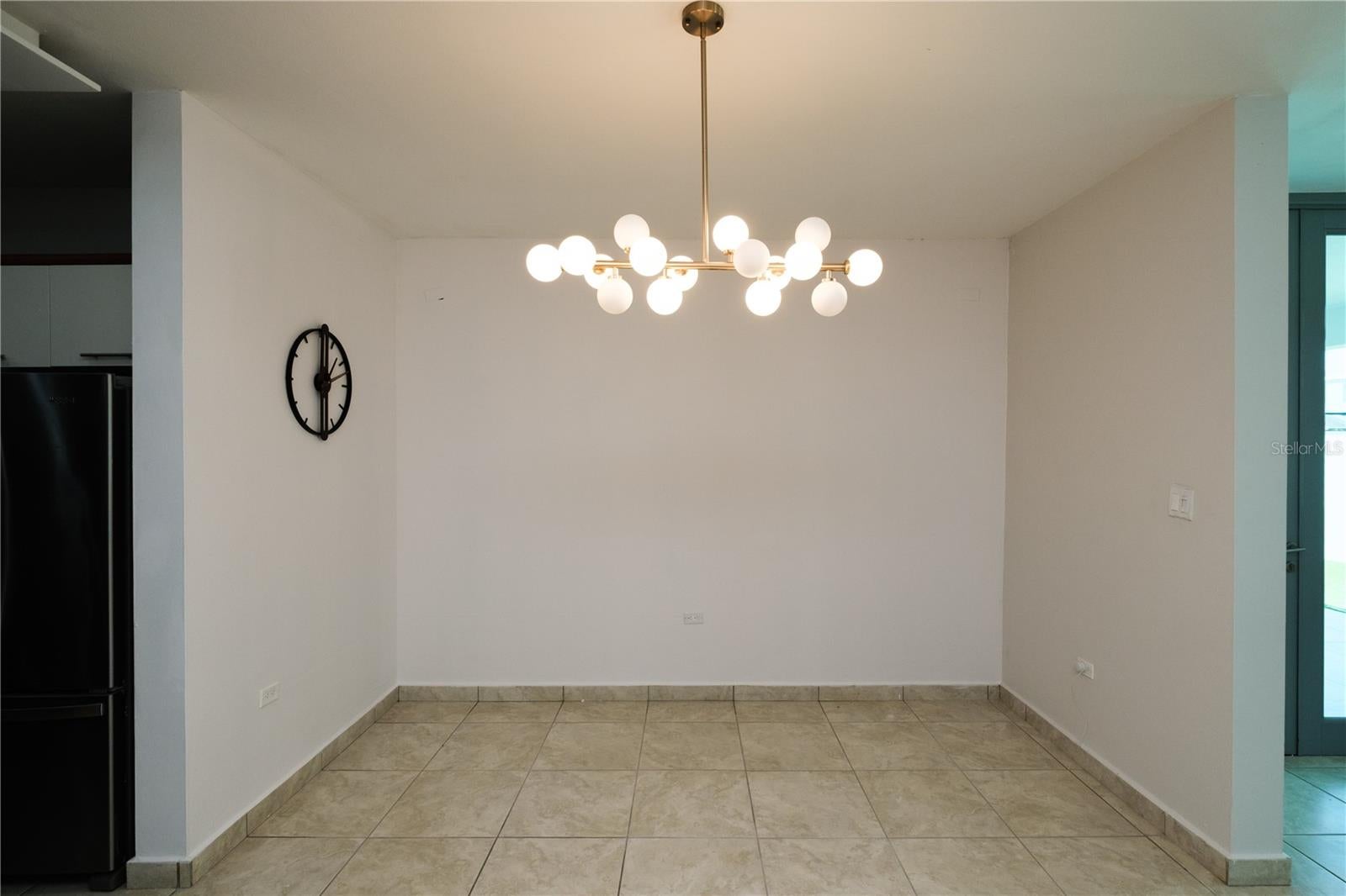 PASEO LOS CORALES II - Residential