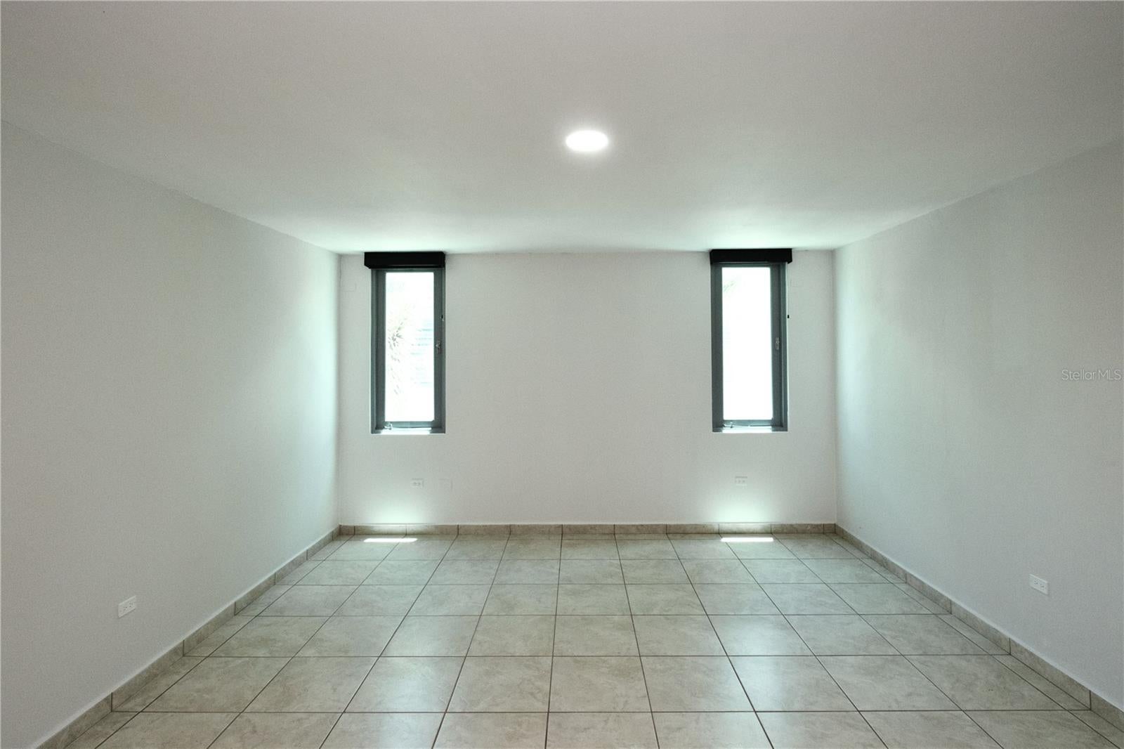 PASEO LOS CORALES II - Residential