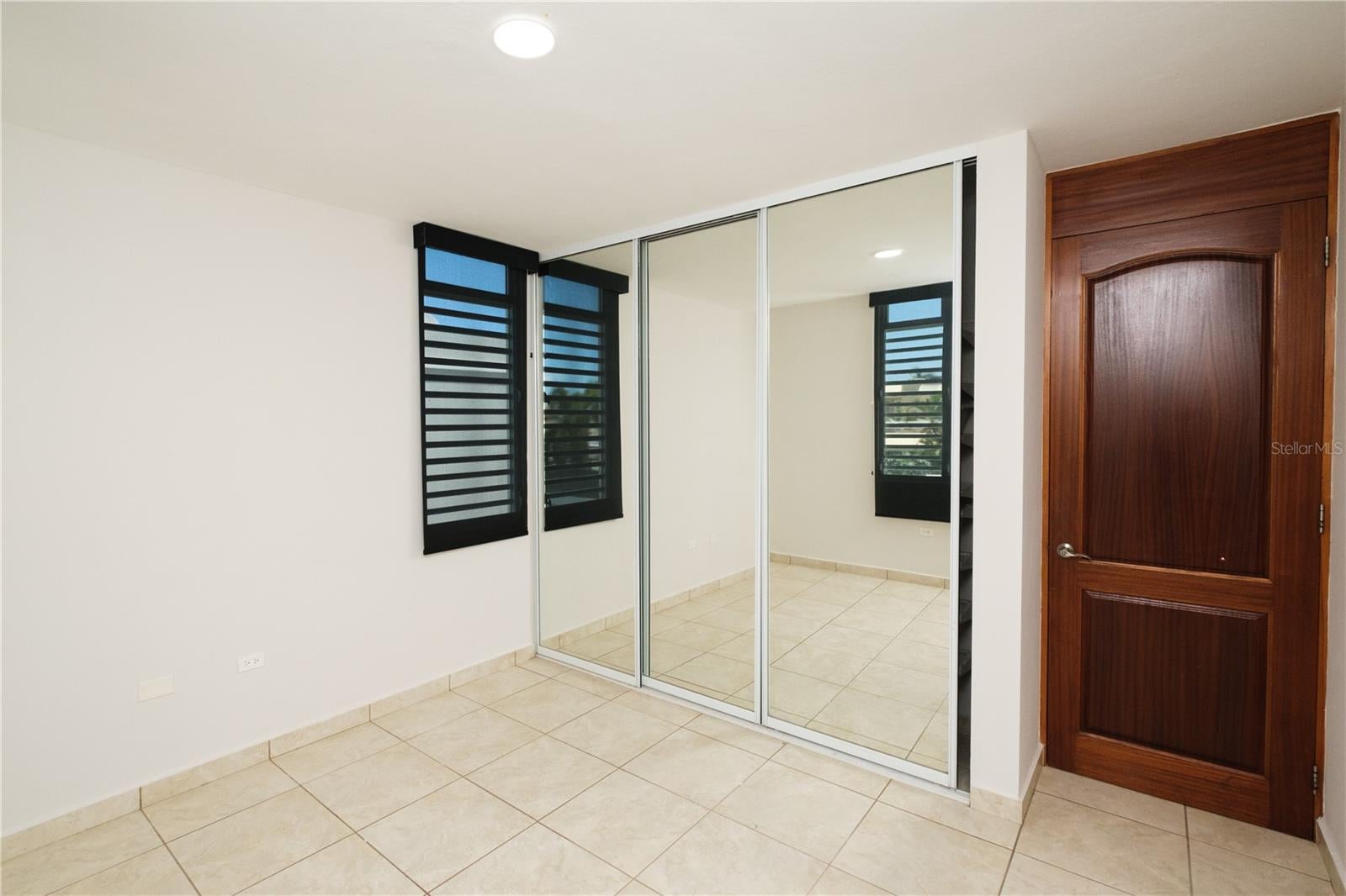 PASEO LOS CORALES II - Residential
