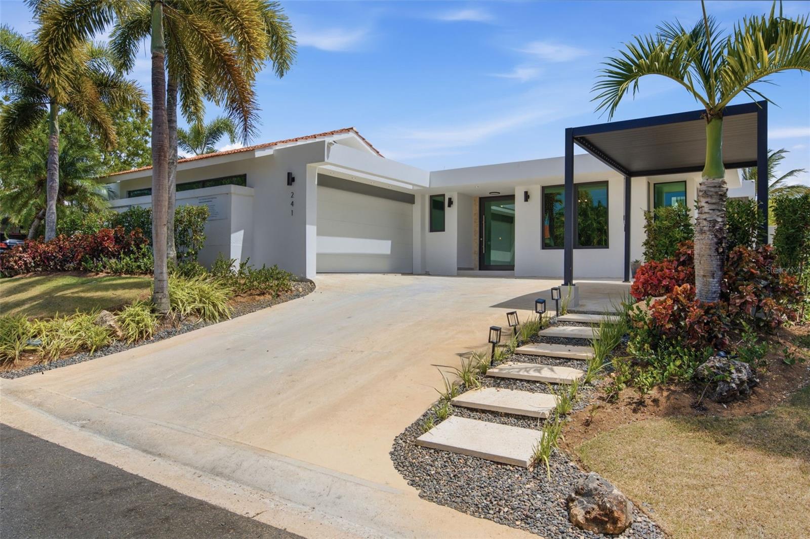 SABANERA DORADO - Residential