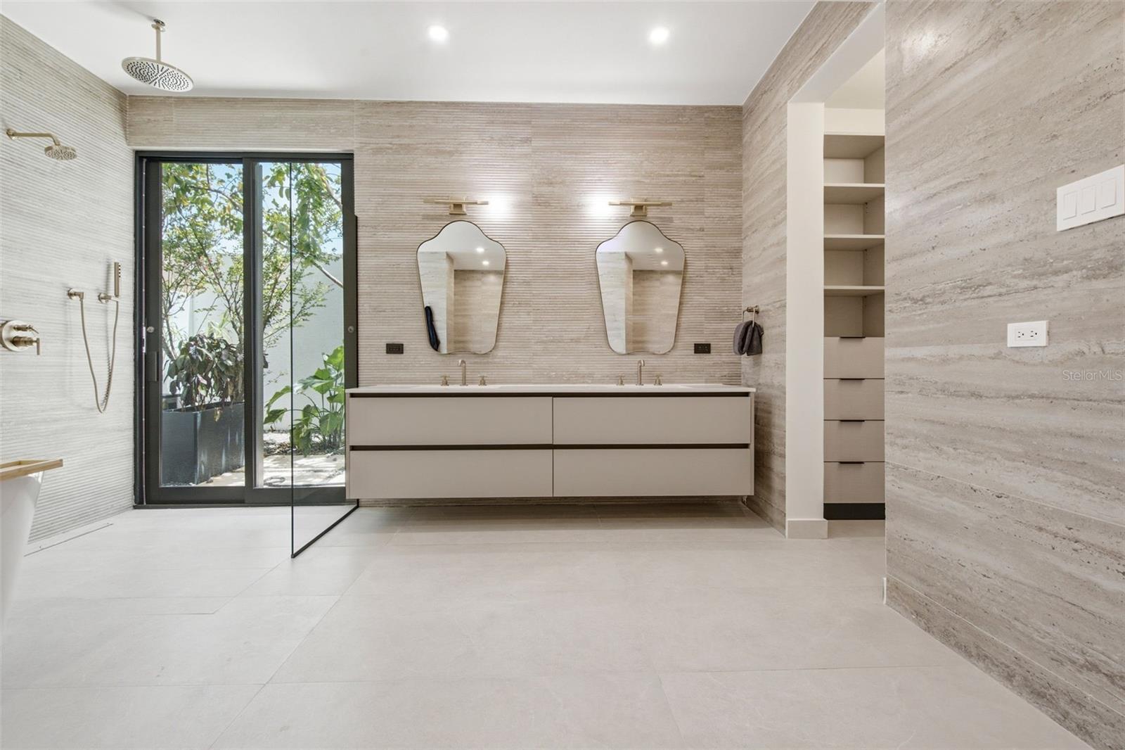 SABANERA DORADO - Residential