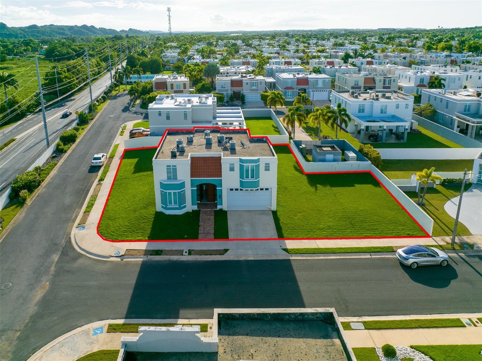 PASEO LOS CORALES II - Residential