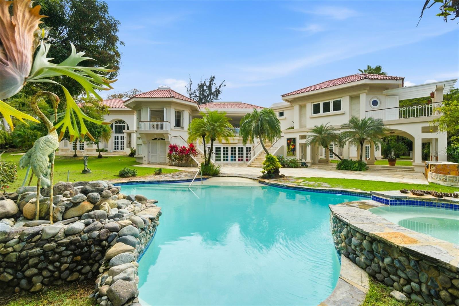 DORADO BEACH ESTATES - Residential