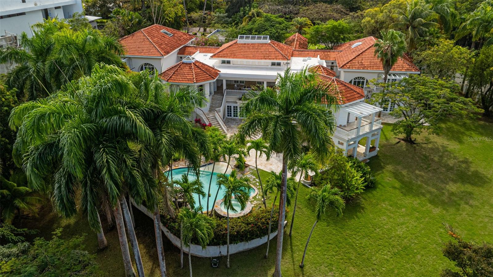 DORADO BEACH ESTATES - Residential