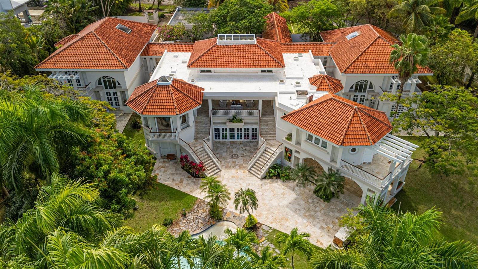 DORADO BEACH ESTATES - Residential
