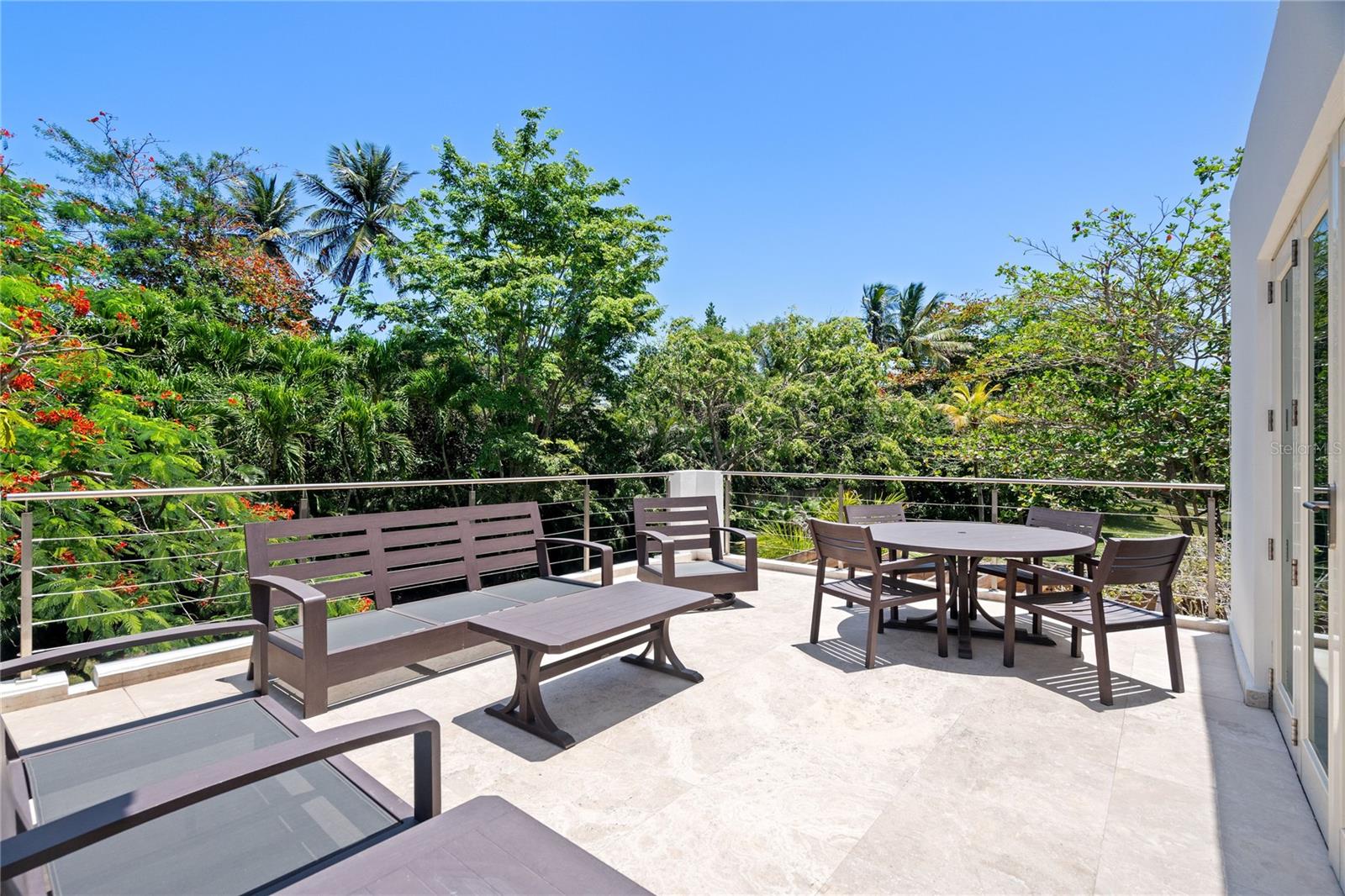 DORADO BEACH EAST - Residential