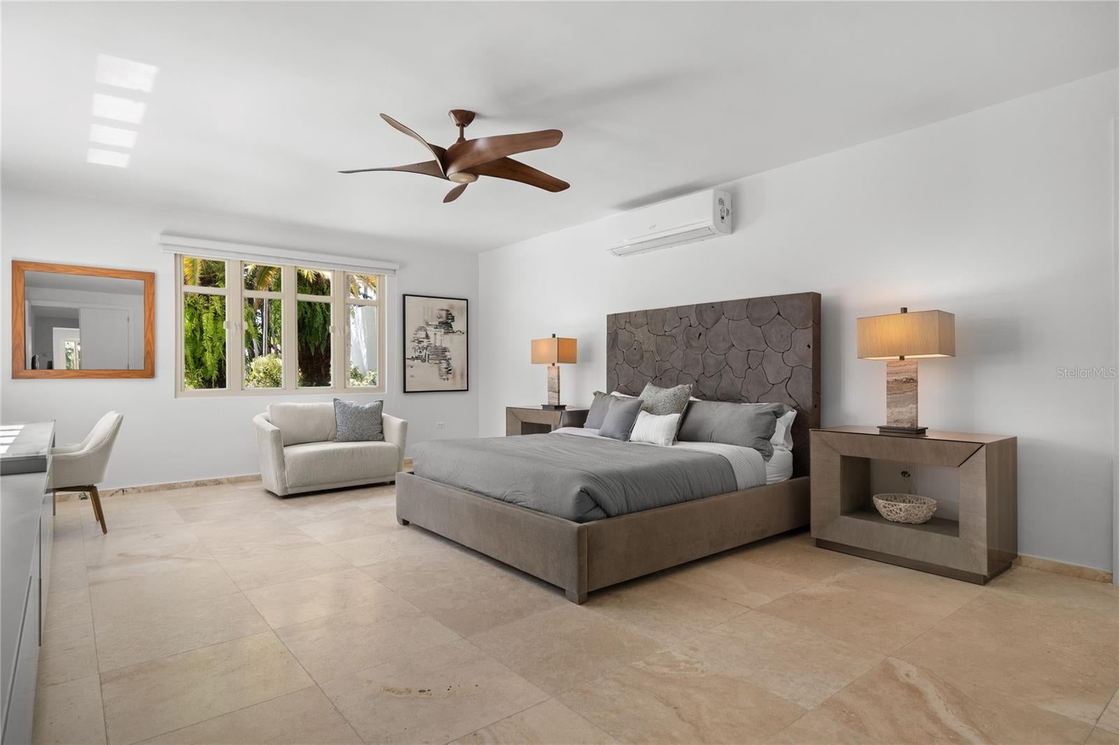 DORADO BEACH EAST - Residential