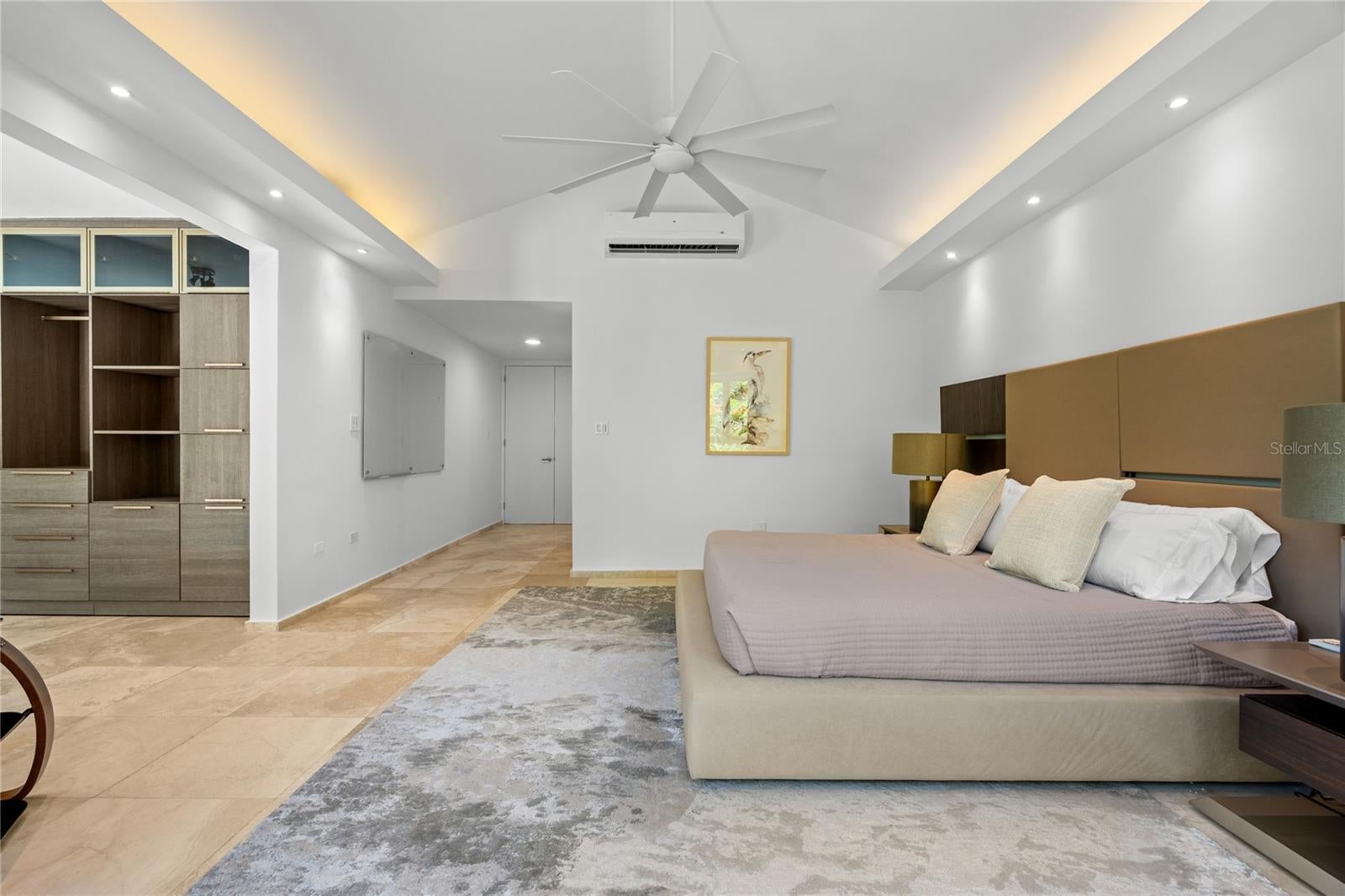 DORADO BEACH EAST - Residential