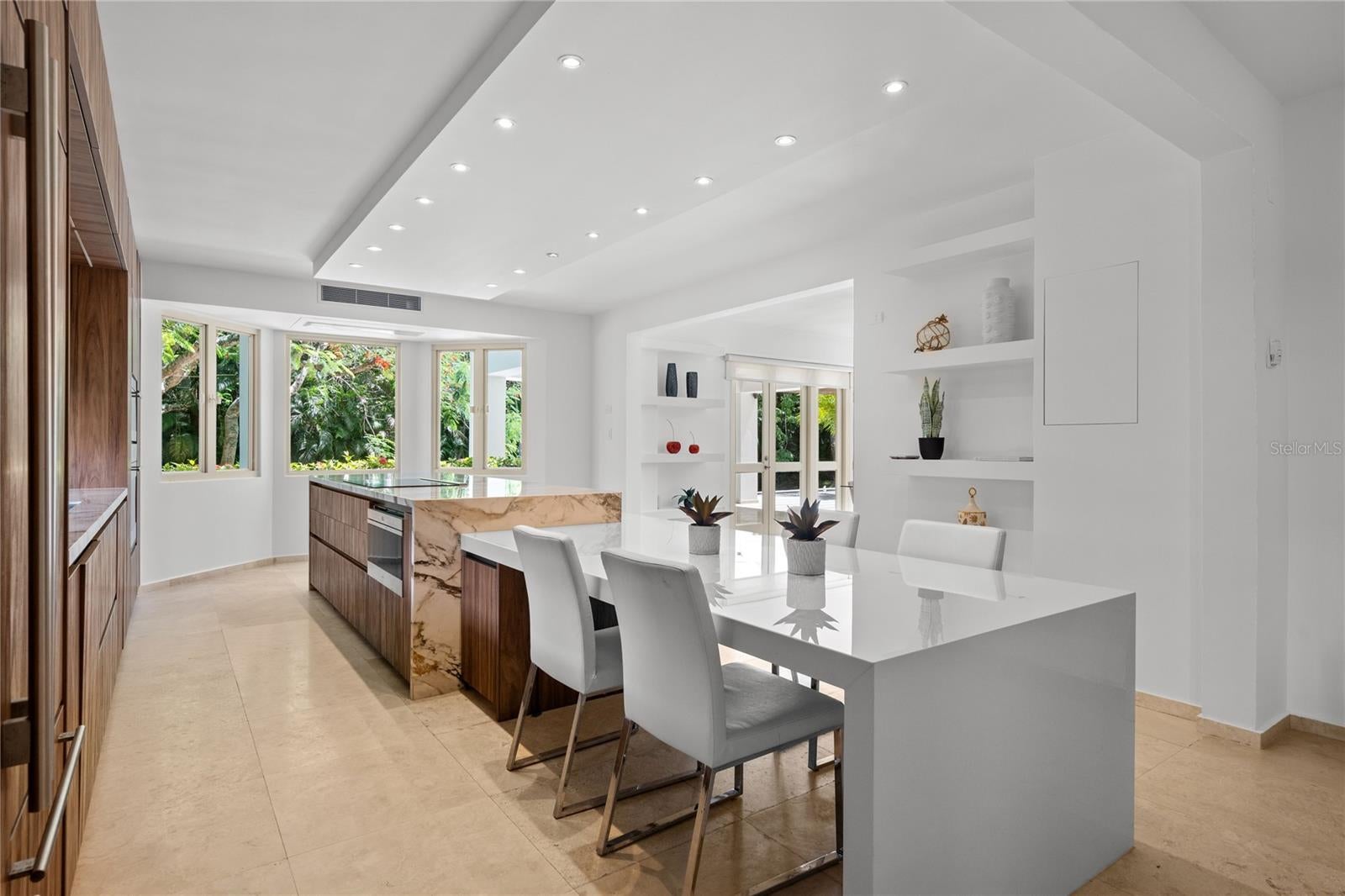 DORADO BEACH EAST - Residential