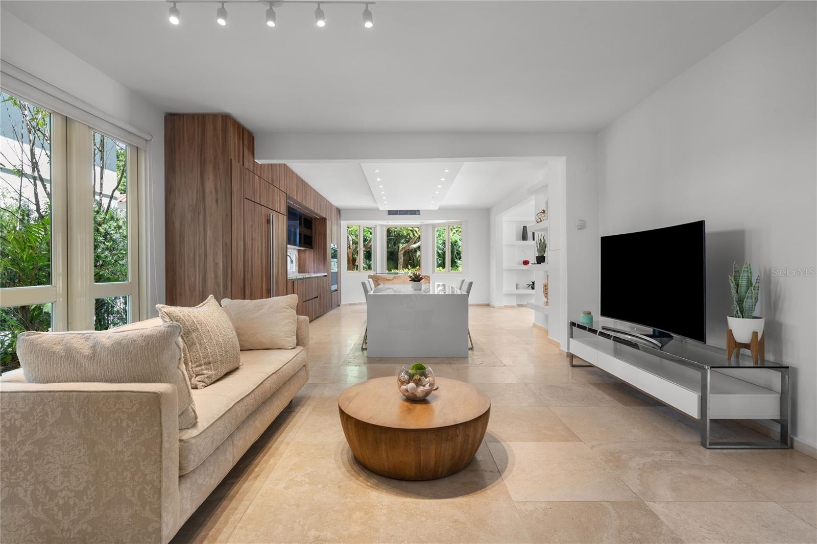 DORADO BEACH EAST - Residential