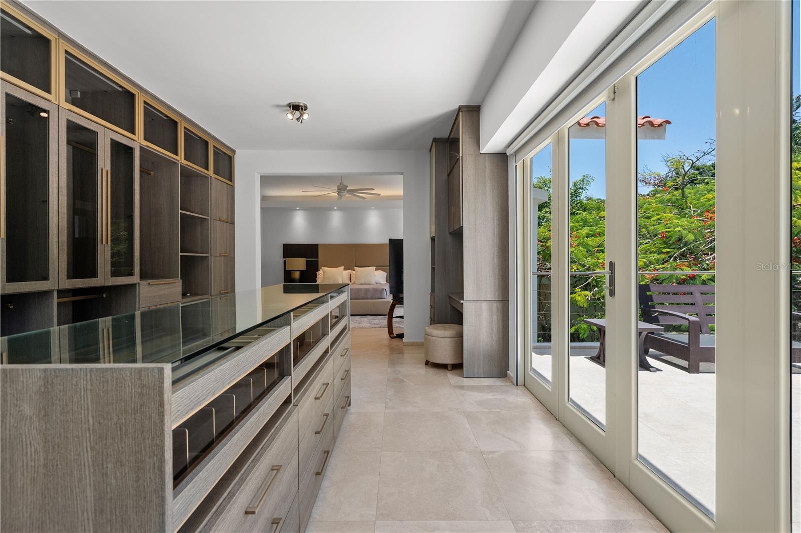 DORADO BEACH EAST - Residential