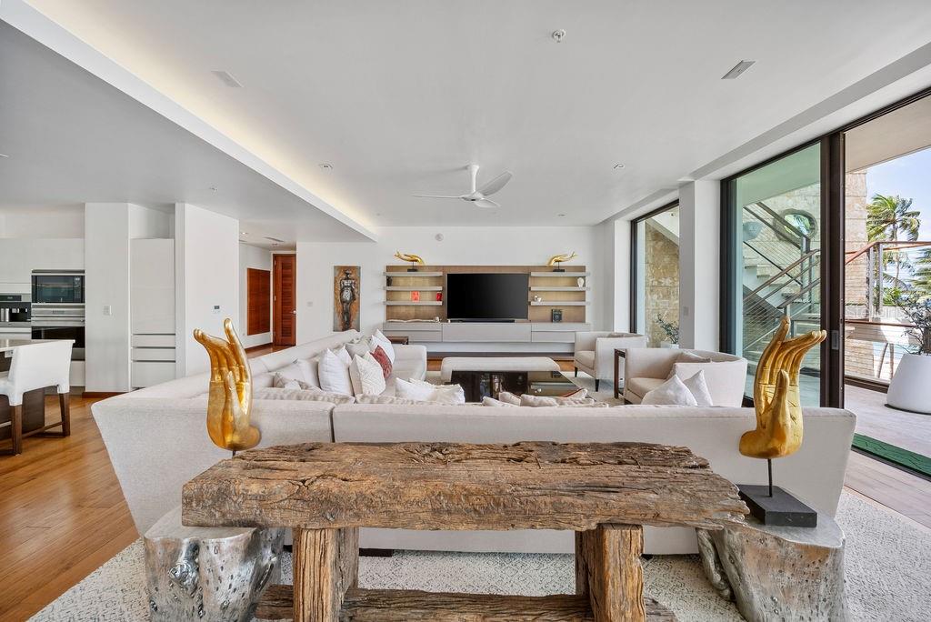 WEST BEACH RESIDENCES - Residential