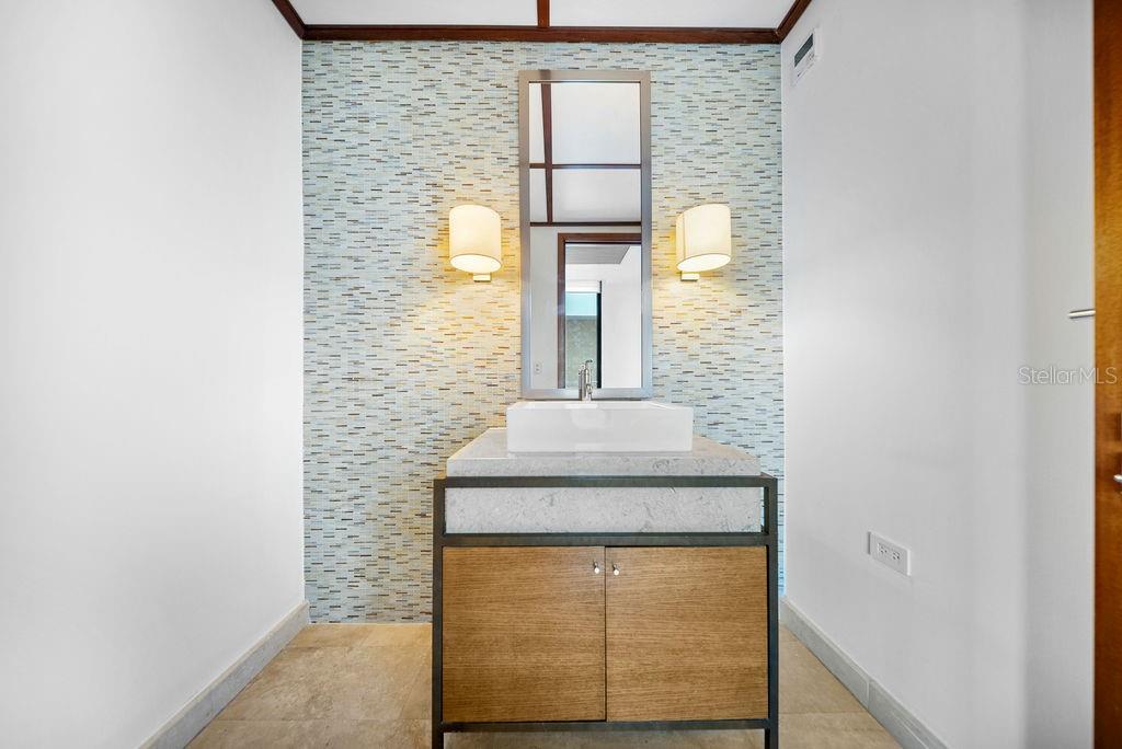 WEST BEACH RESIDENCES - Residential