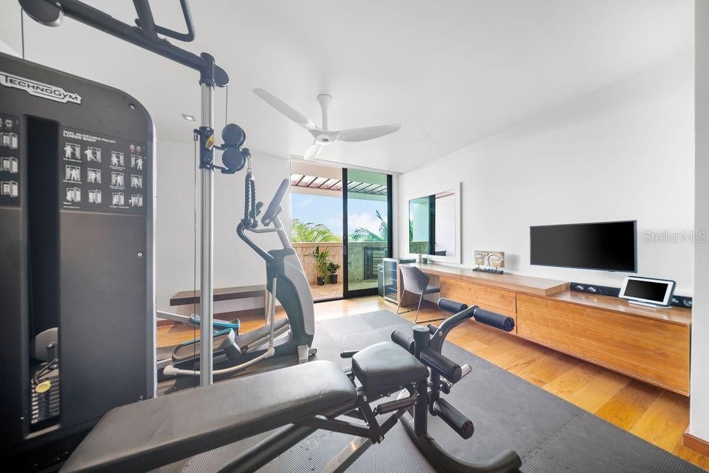 WEST BEACH RESIDENCES - Residential